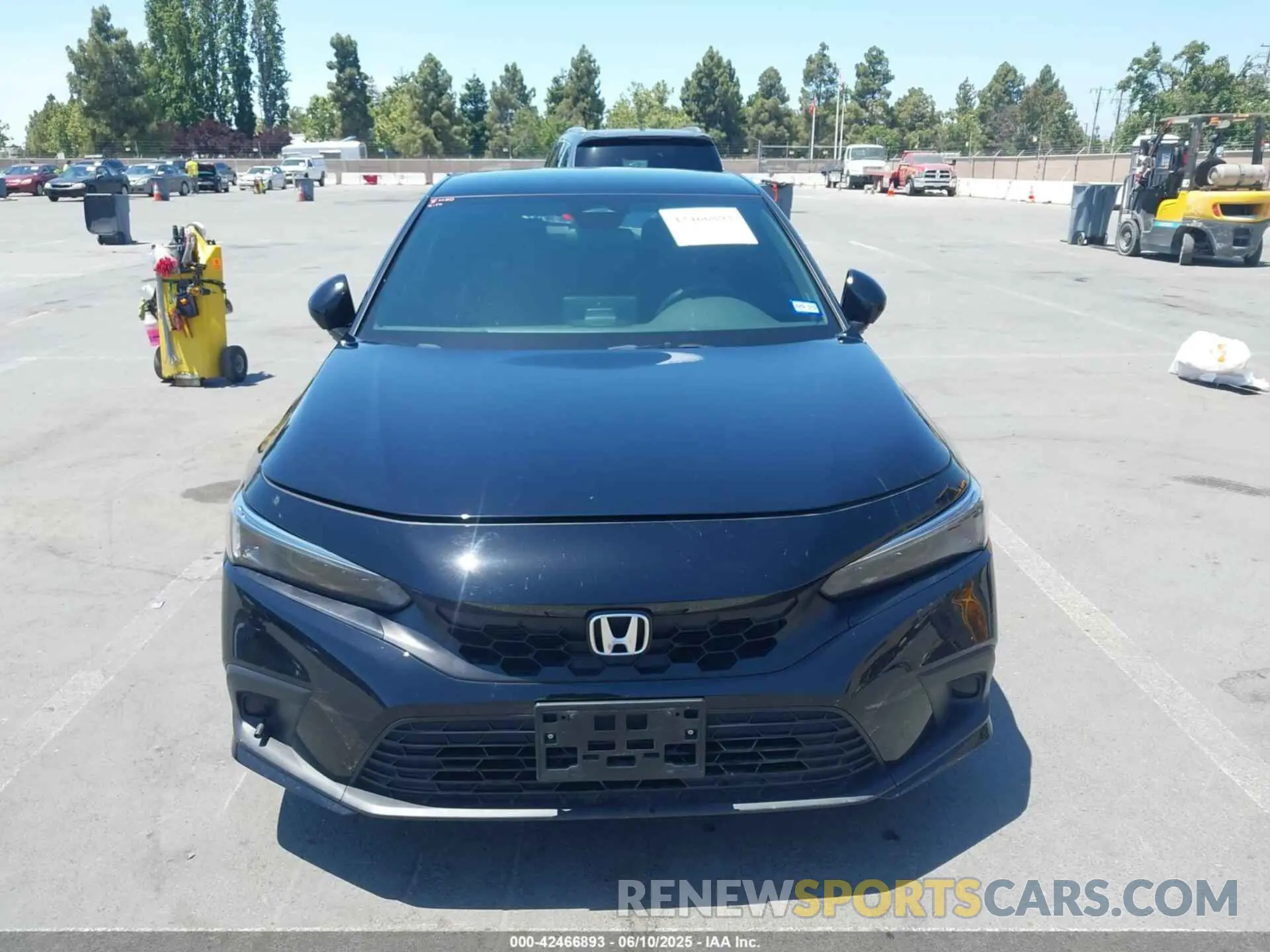 13 Photograph of a damaged car 19XFL2H8XPE025562 HONDA CIVIC 2023