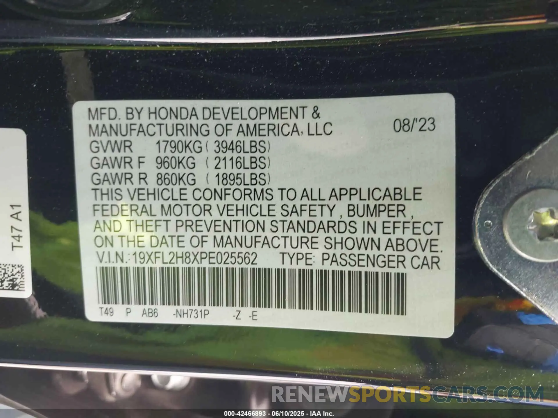 9 Photograph of a damaged car 19XFL2H8XPE025562 HONDA CIVIC 2023