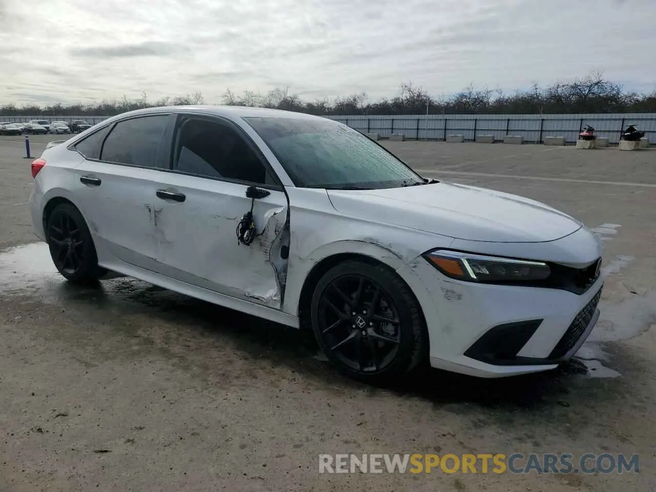 4 Photograph of a damaged car 2HGFE1E51PH471779 HONDA CIVIC 2023
