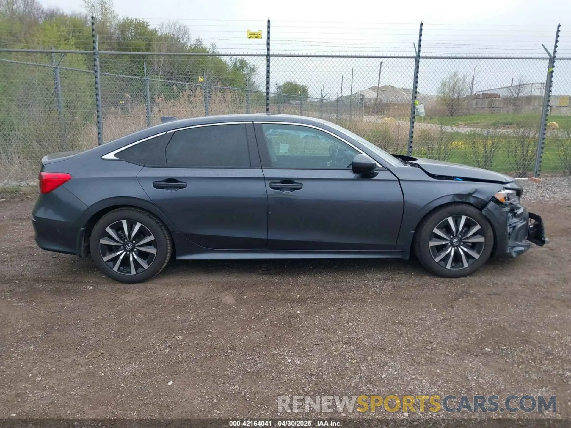 13 Photograph of a damaged car 2HGFE1F72PH303987 HONDA CIVIC 2023