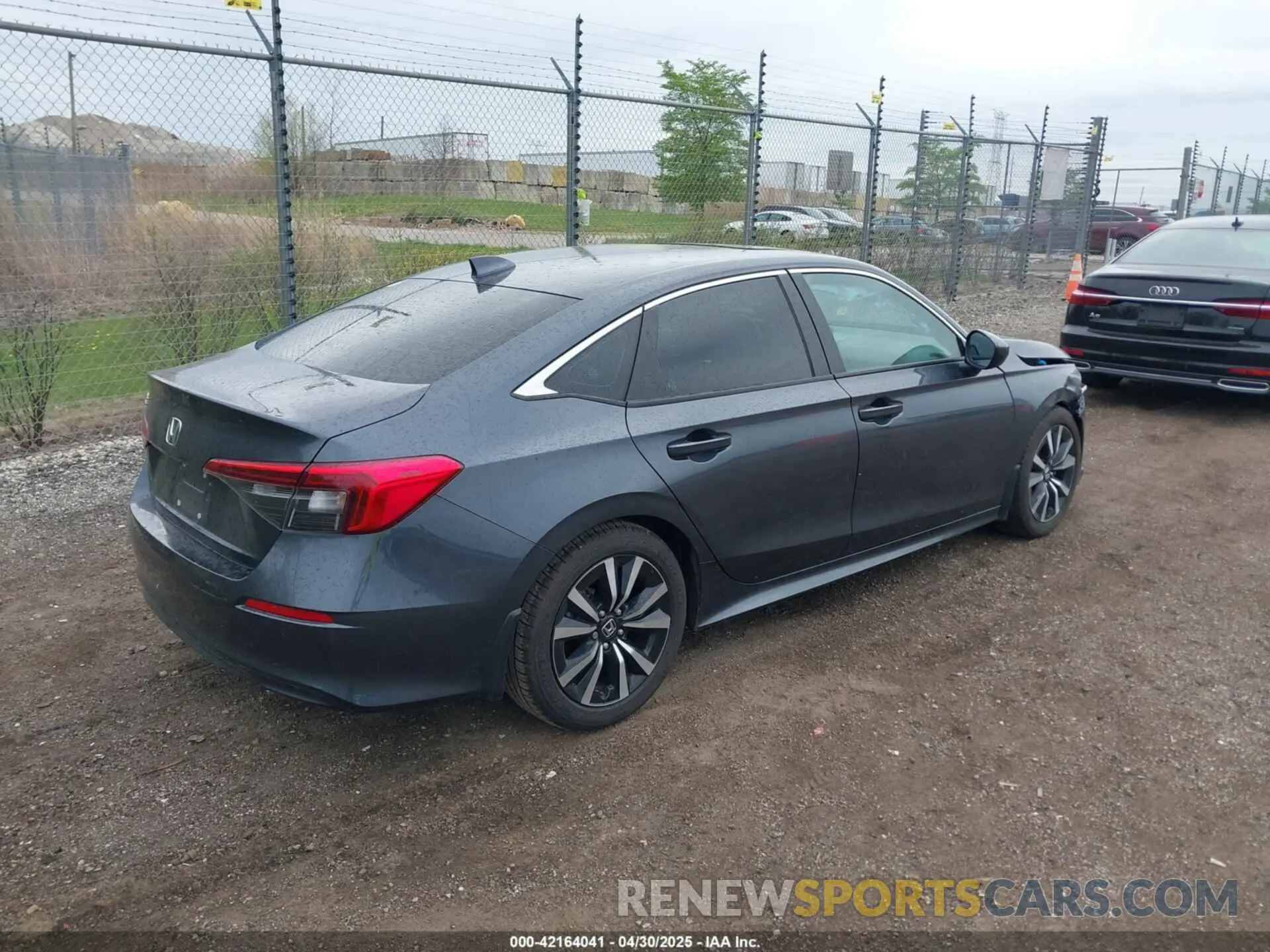 4 Photograph of a damaged car 2HGFE1F72PH303987 HONDA CIVIC 2023