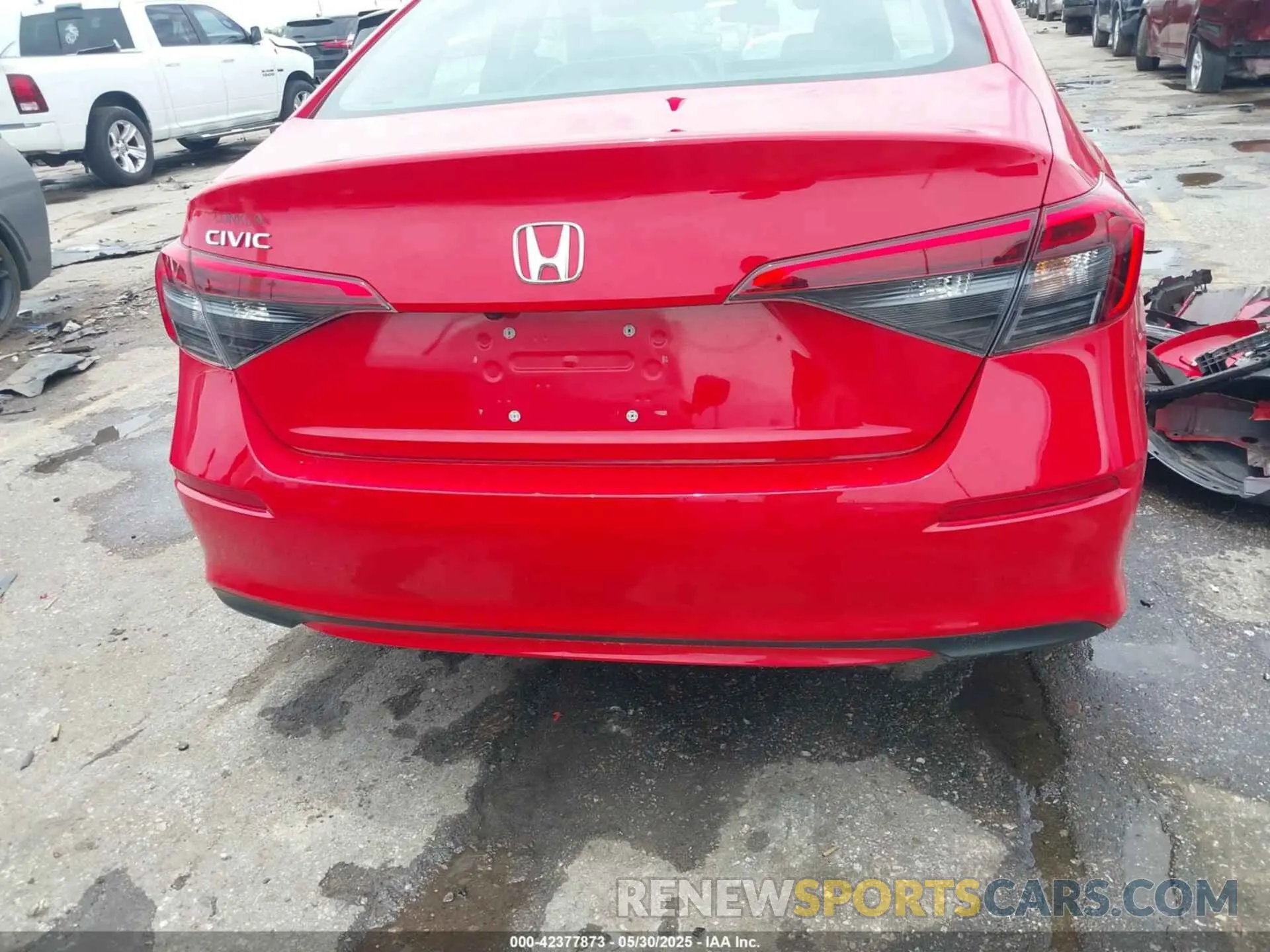 17 Photograph of a damaged car 2HGFE1F72PH309952 HONDA CIVIC 2023