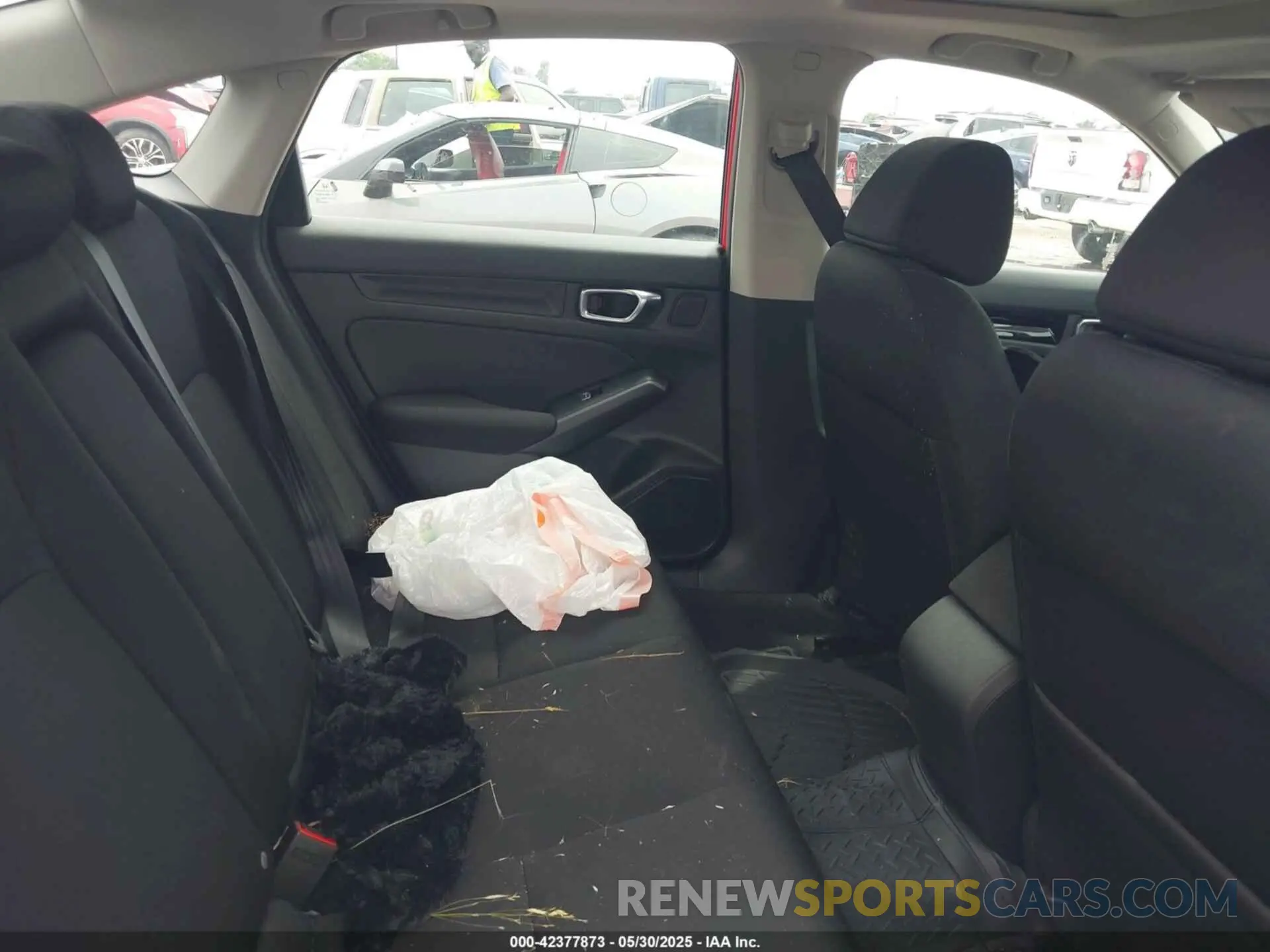 8 Photograph of a damaged car 2HGFE1F72PH309952 HONDA CIVIC 2023