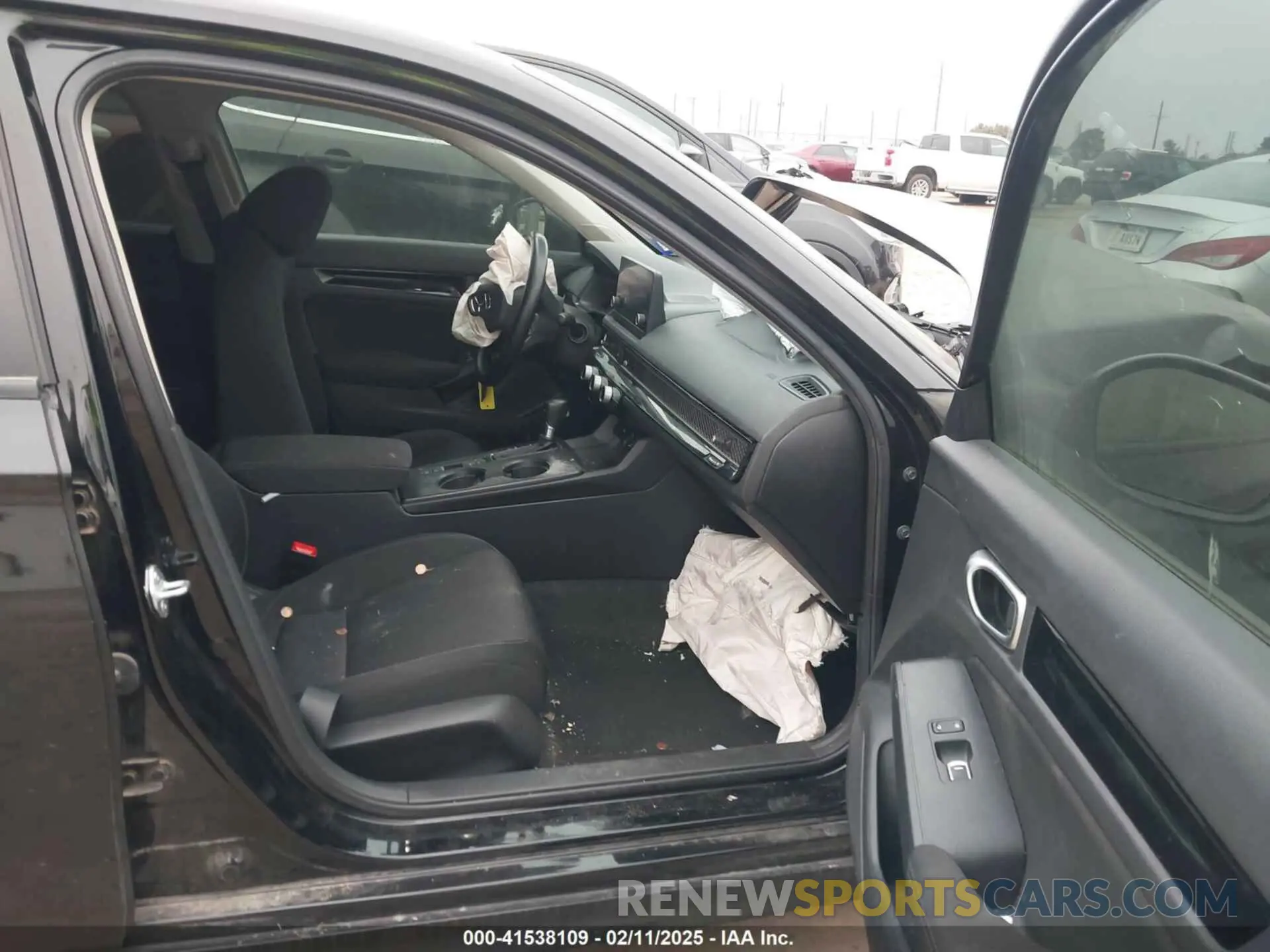 5 Photograph of a damaged car 2HGFE1F72PH316934 HONDA CIVIC 2023