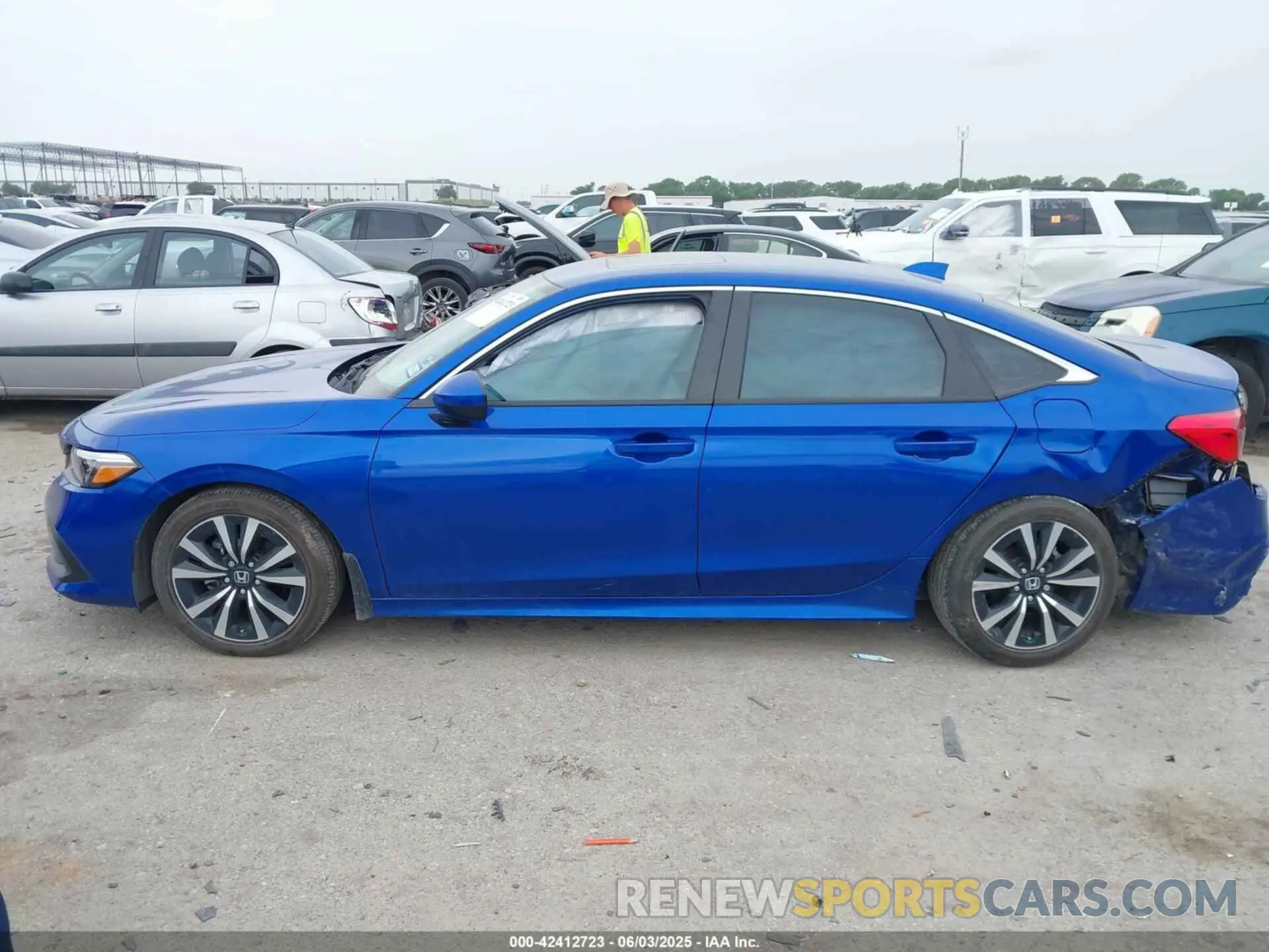14 Photograph of a damaged car 2HGFE1F73PH316845 HONDA CIVIC 2023