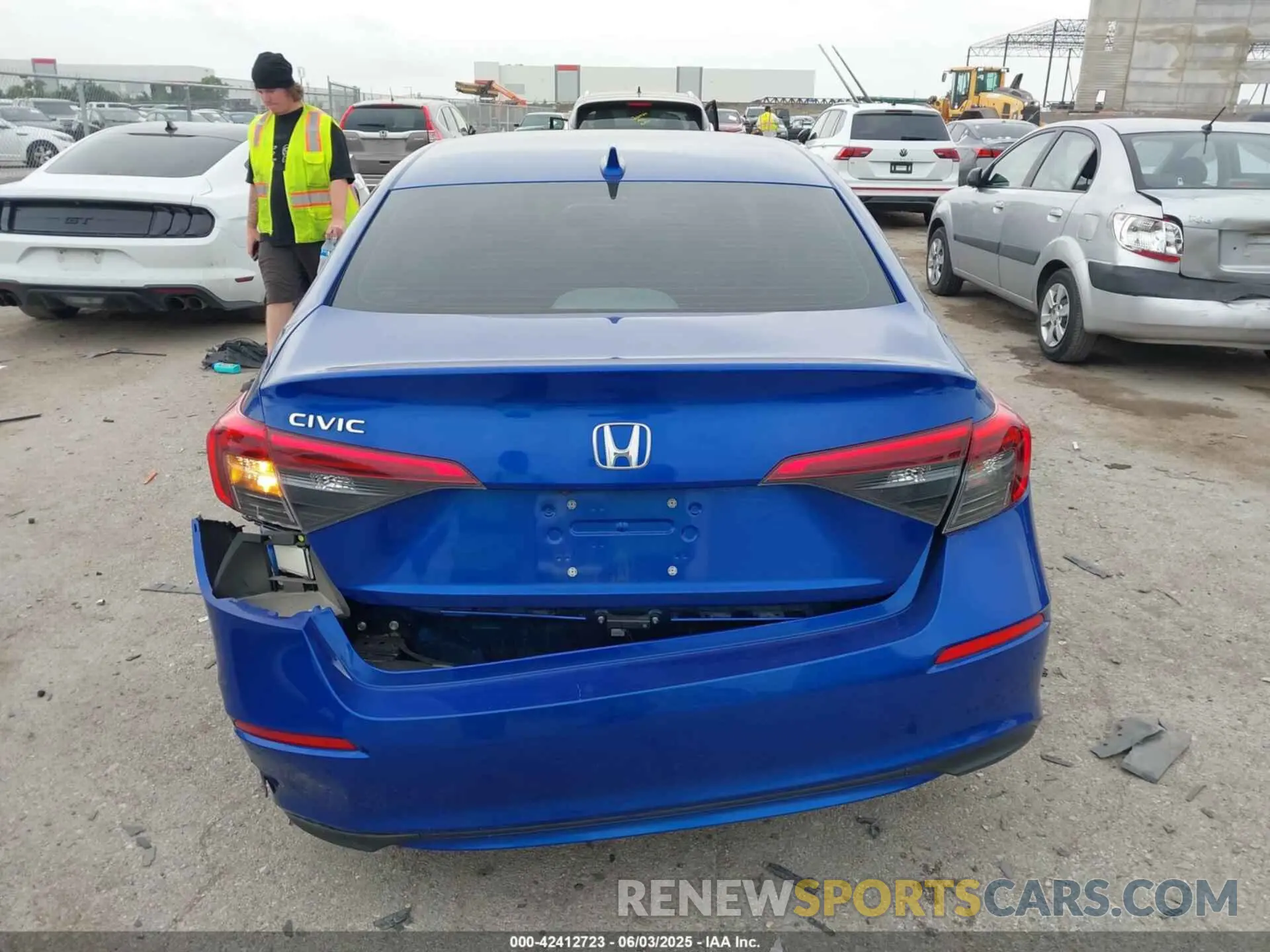 16 Photograph of a damaged car 2HGFE1F73PH316845 HONDA CIVIC 2023