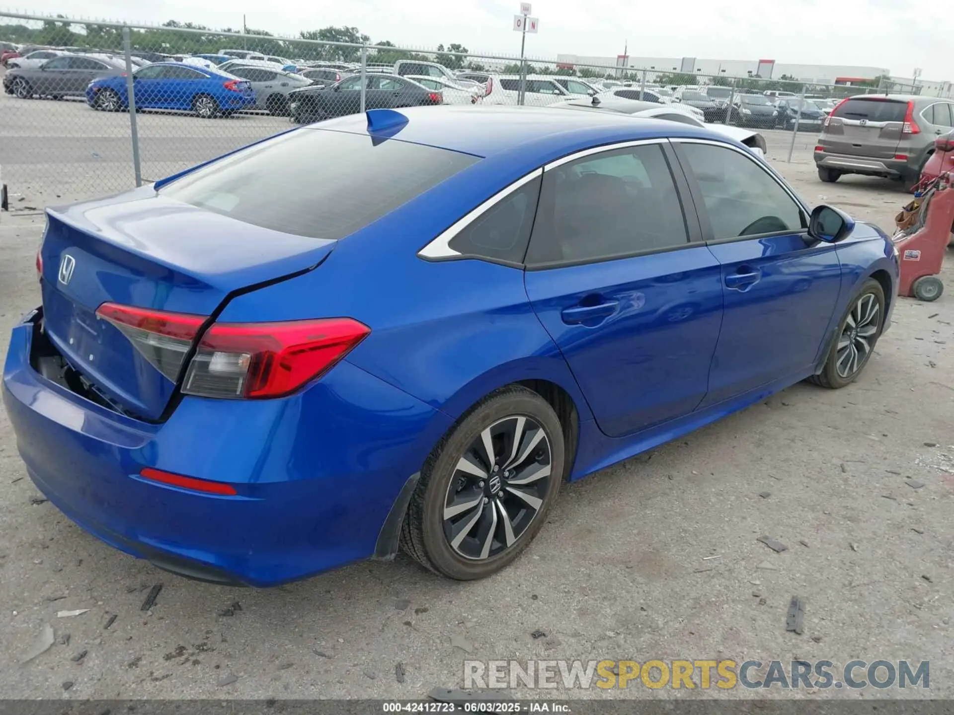 4 Photograph of a damaged car 2HGFE1F73PH316845 HONDA CIVIC 2023