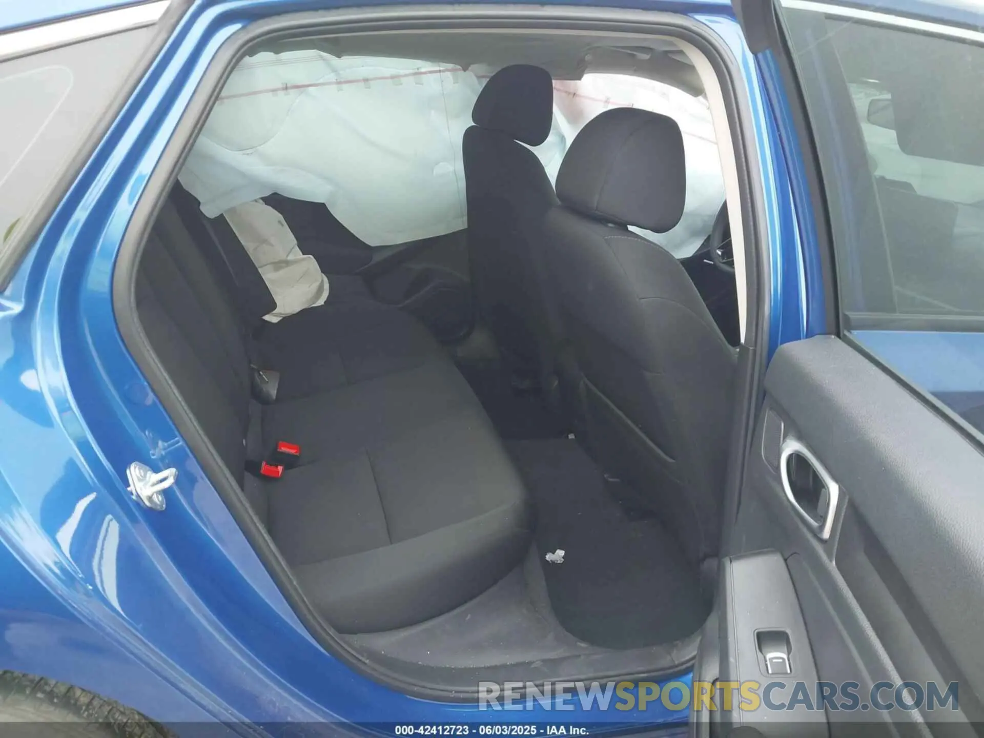 8 Photograph of a damaged car 2HGFE1F73PH316845 HONDA CIVIC 2023