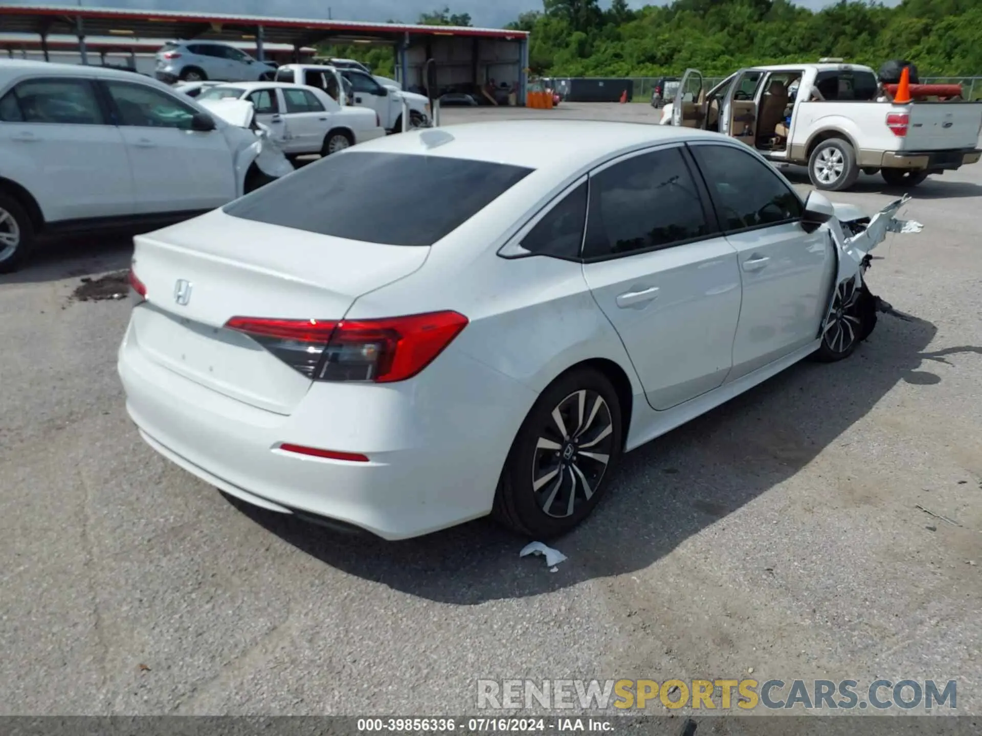 4 Photograph of a damaged car 2HGFE1F74PH306745 HONDA CIVIC 2023