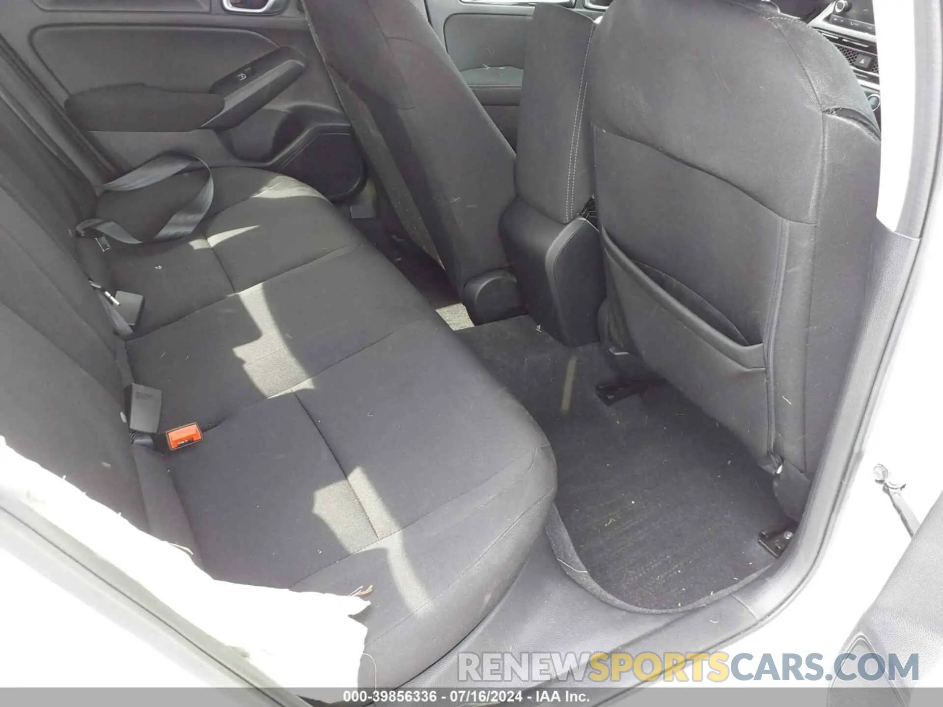 8 Photograph of a damaged car 2HGFE1F74PH306745 HONDA CIVIC 2023