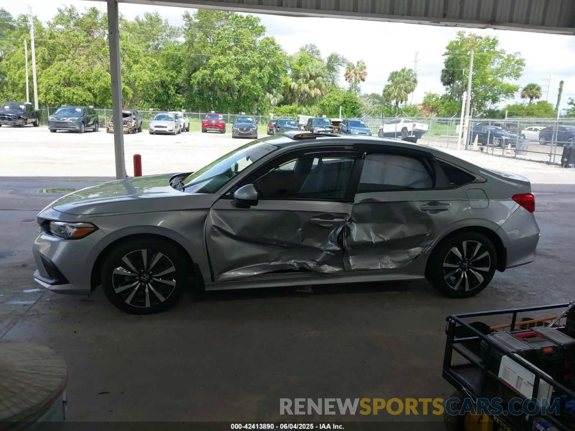 13 Photograph of a damaged car 2HGFE1F74PH321178 HONDA CIVIC 2023