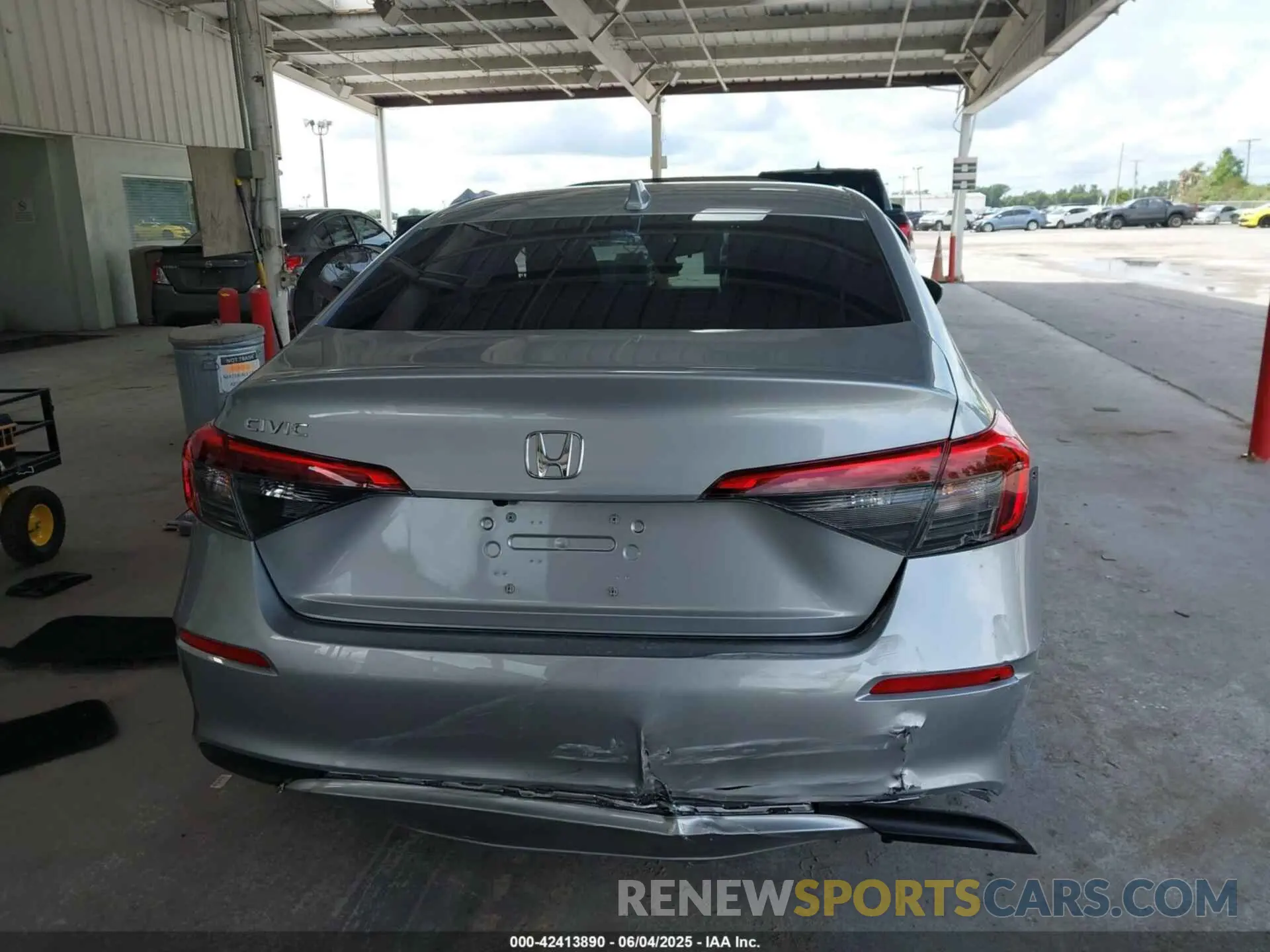 15 Photograph of a damaged car 2HGFE1F74PH321178 HONDA CIVIC 2023
