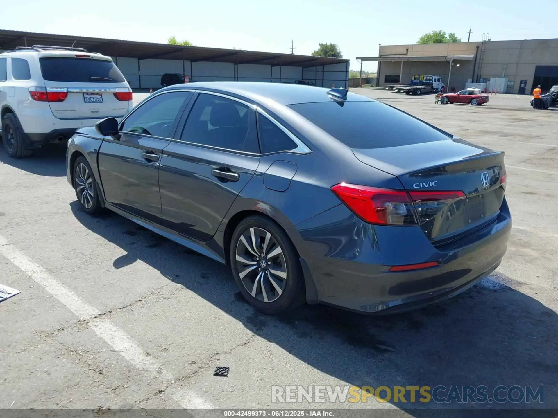 3 Photograph of a damaged car 2HGFE1F74PH323979 HONDA CIVIC 2023