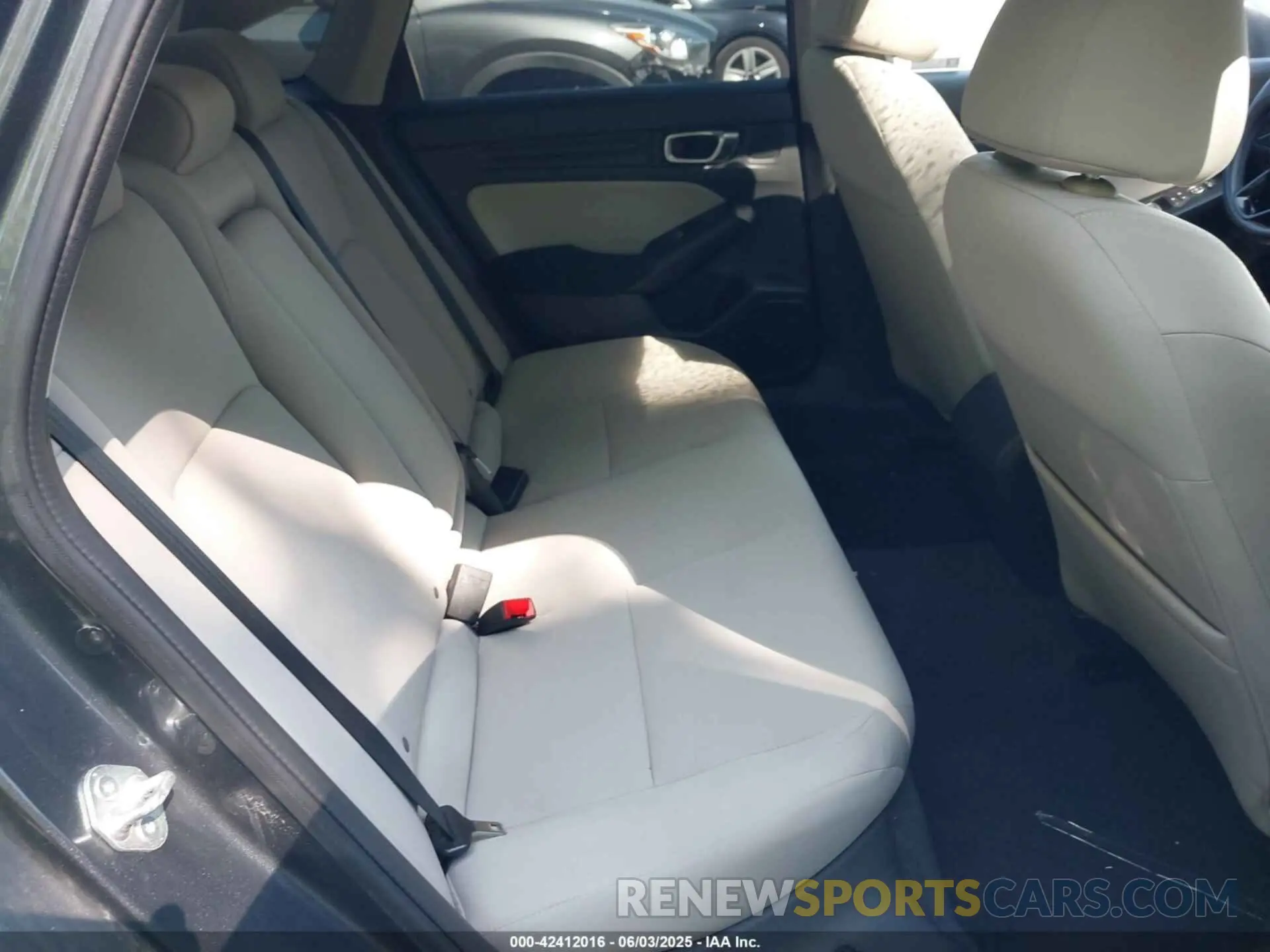 8 Photograph of a damaged car 2HGFE1F75PH309282 HONDA CIVIC 2023