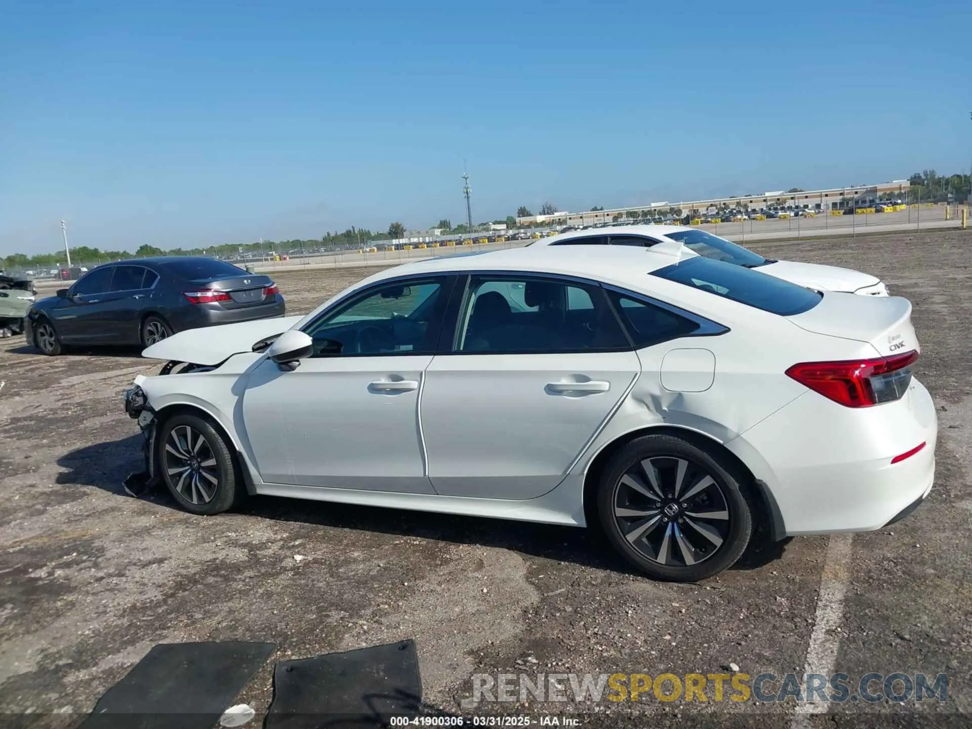 15 Photograph of a damaged car 2HGFE1F75PH325241 HONDA CIVIC 2023