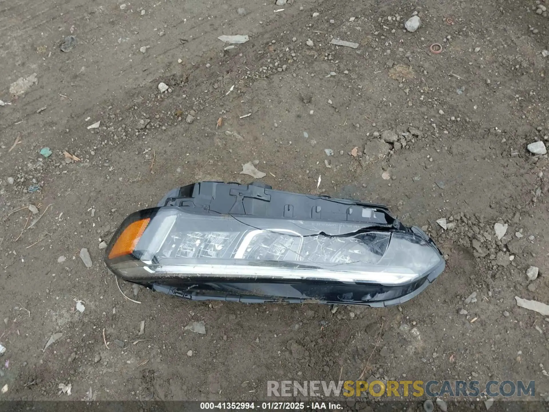 11 Photograph of a damaged car 2HGFE1F76PH309386 HONDA CIVIC 2023