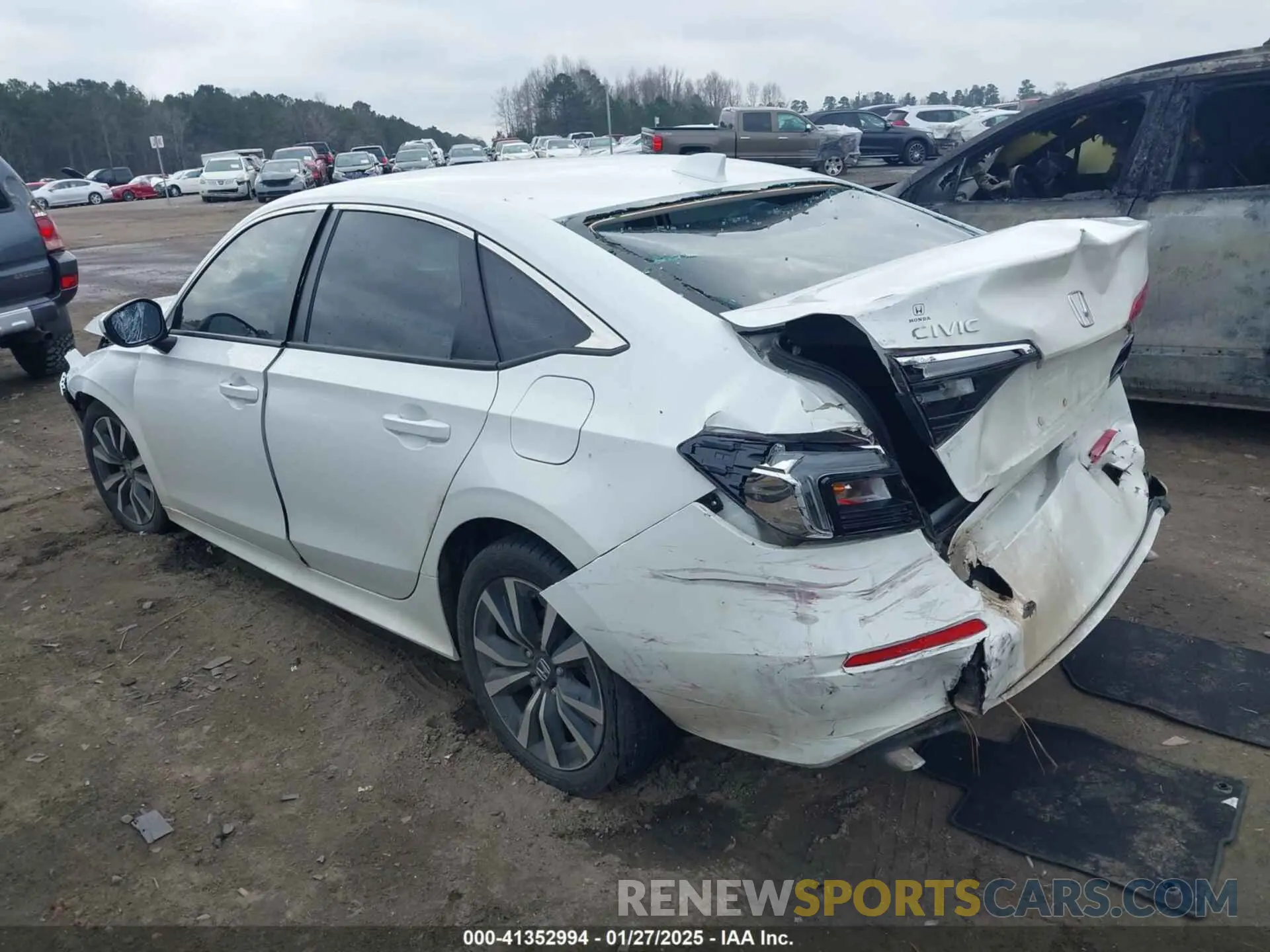 3 Photograph of a damaged car 2HGFE1F76PH309386 HONDA CIVIC 2023