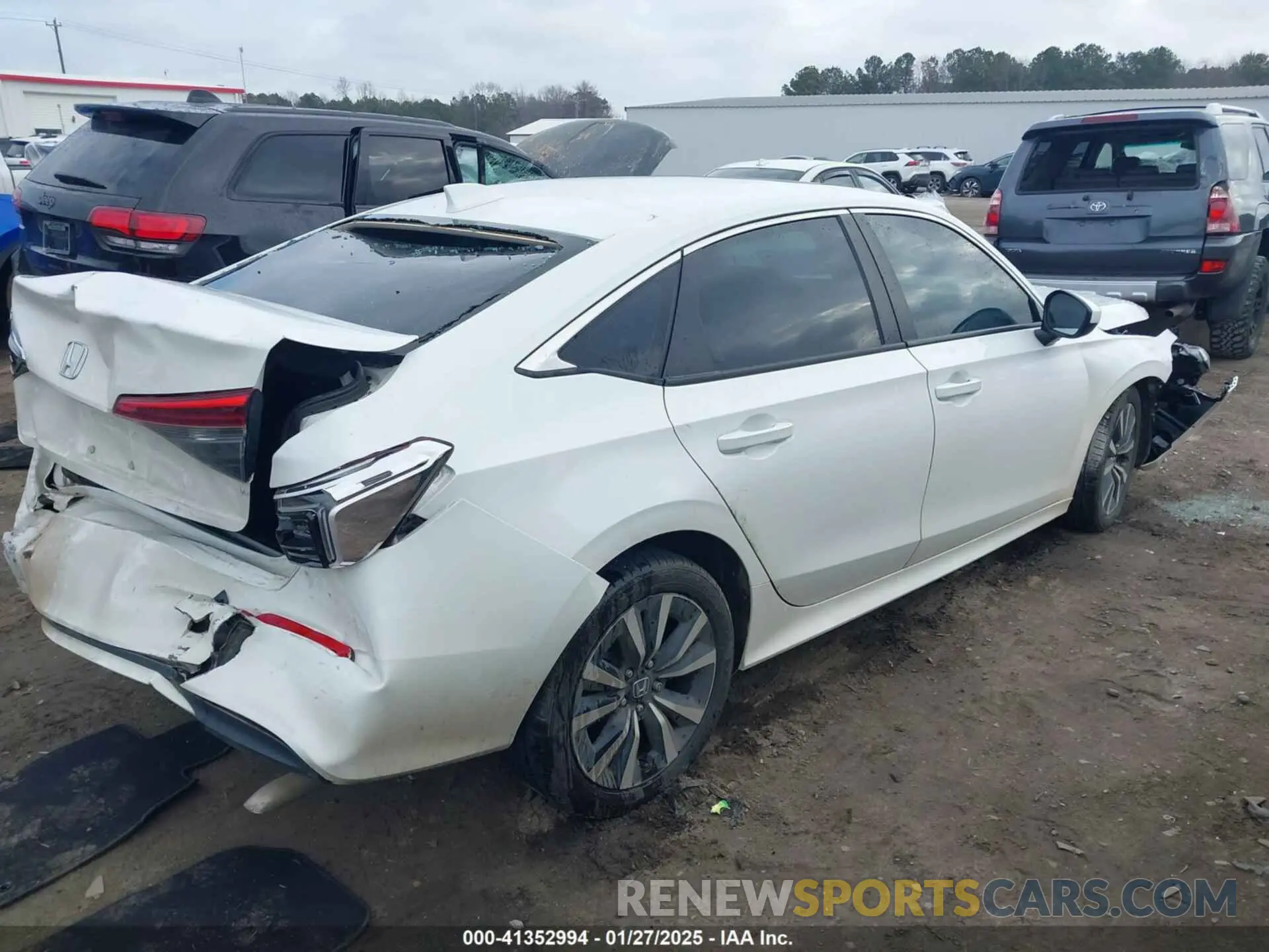 4 Photograph of a damaged car 2HGFE1F76PH309386 HONDA CIVIC 2023