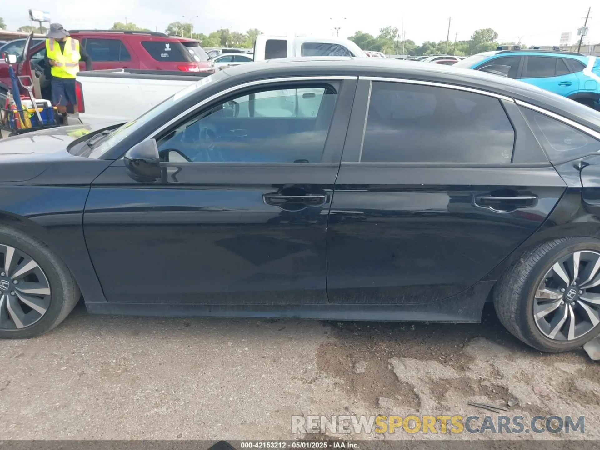 14 Photograph of a damaged car 2HGFE1F79PH301881 HONDA CIVIC 2023