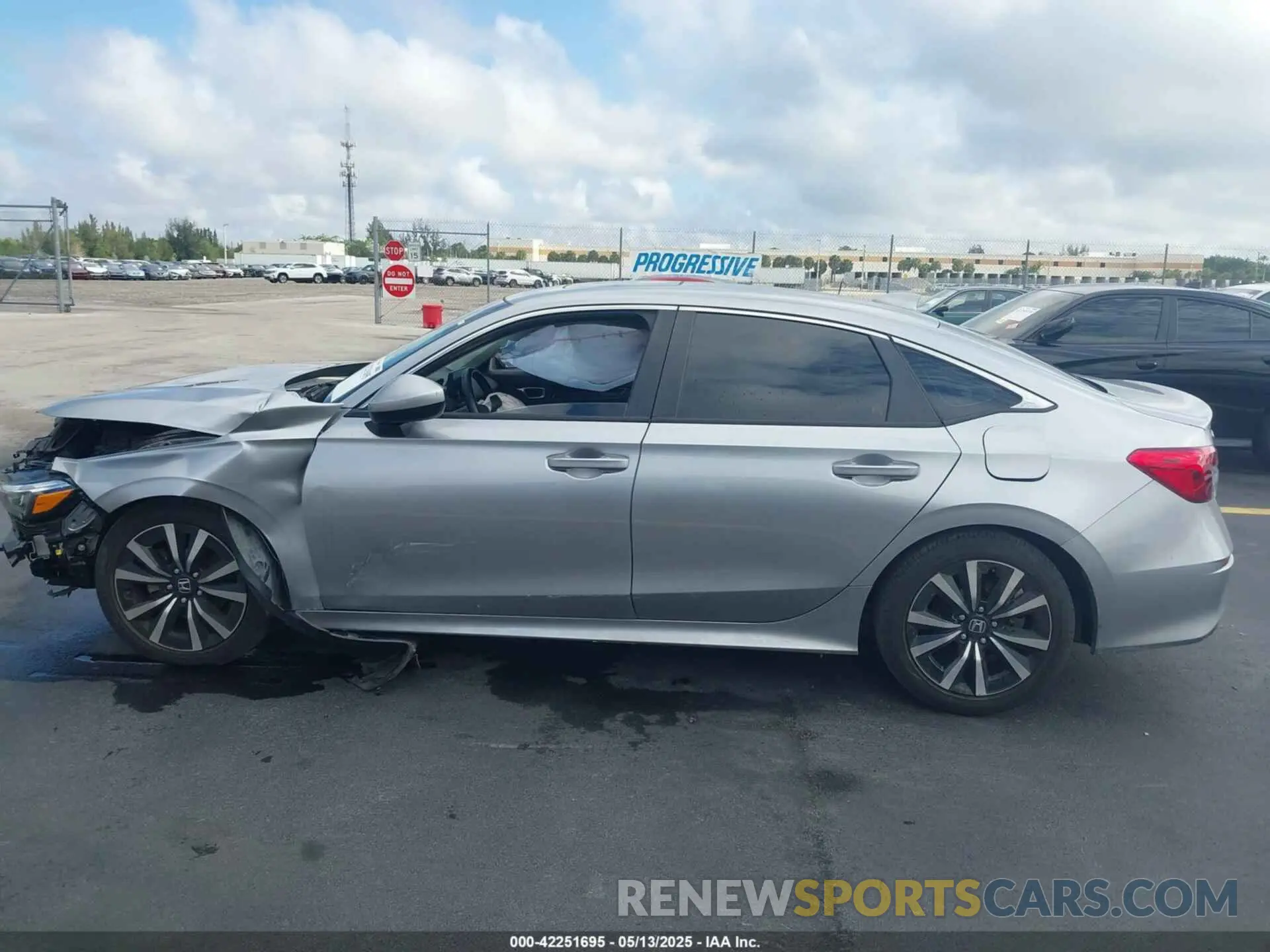 14 Photograph of a damaged car 2HGFE1F79PH303727 HONDA CIVIC 2023