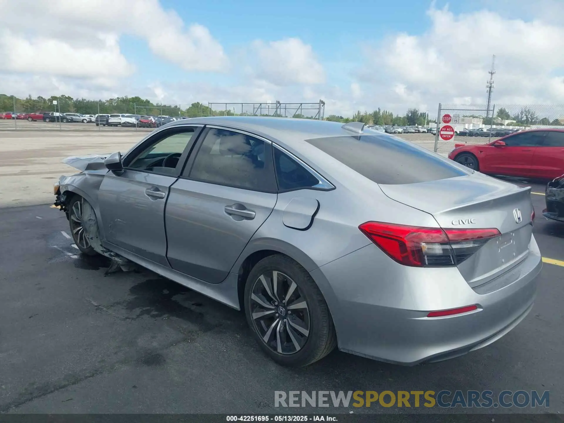 3 Photograph of a damaged car 2HGFE1F79PH303727 HONDA CIVIC 2023