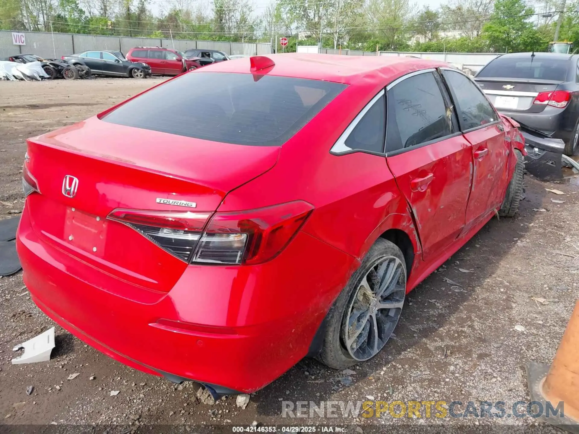 4 Photograph of a damaged car 2HGFE1F90PH309059 HONDA CIVIC 2023