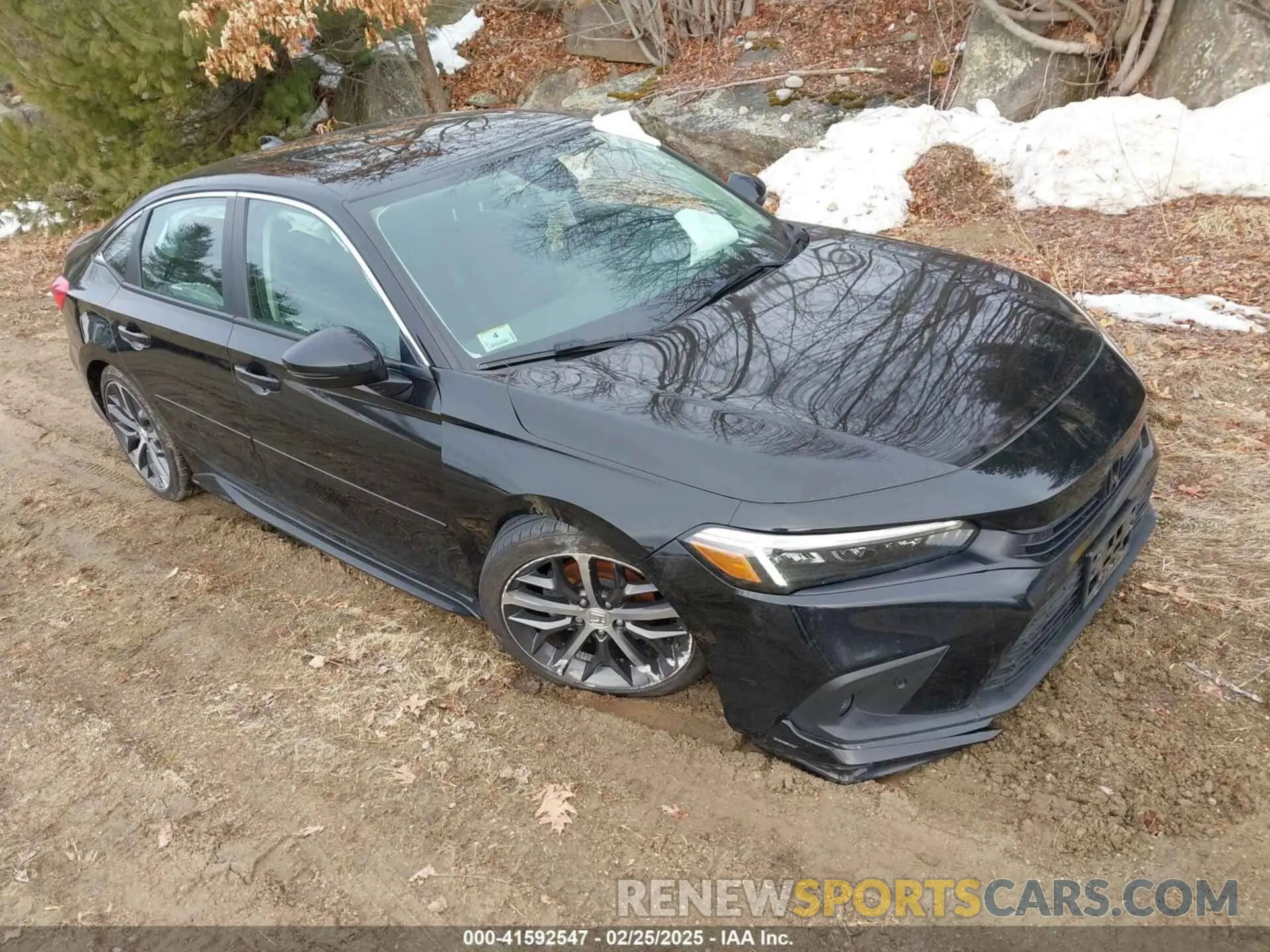 1 Photograph of a damaged car 2HGFE1F91PH313279 HONDA CIVIC 2023