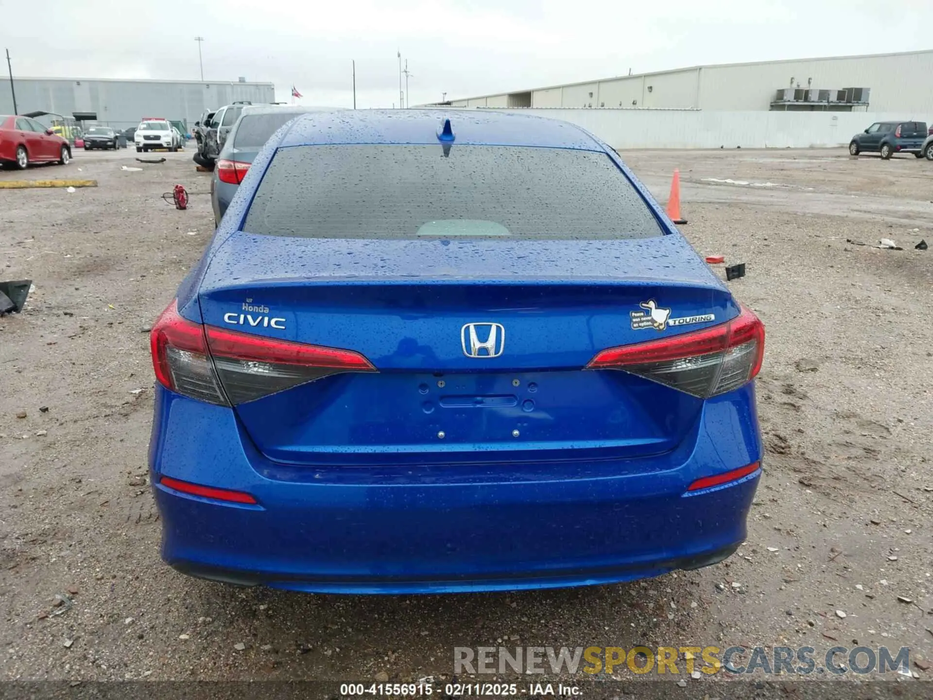 17 Photograph of a damaged car 2HGFE1F92PH317695 HONDA CIVIC 2023
