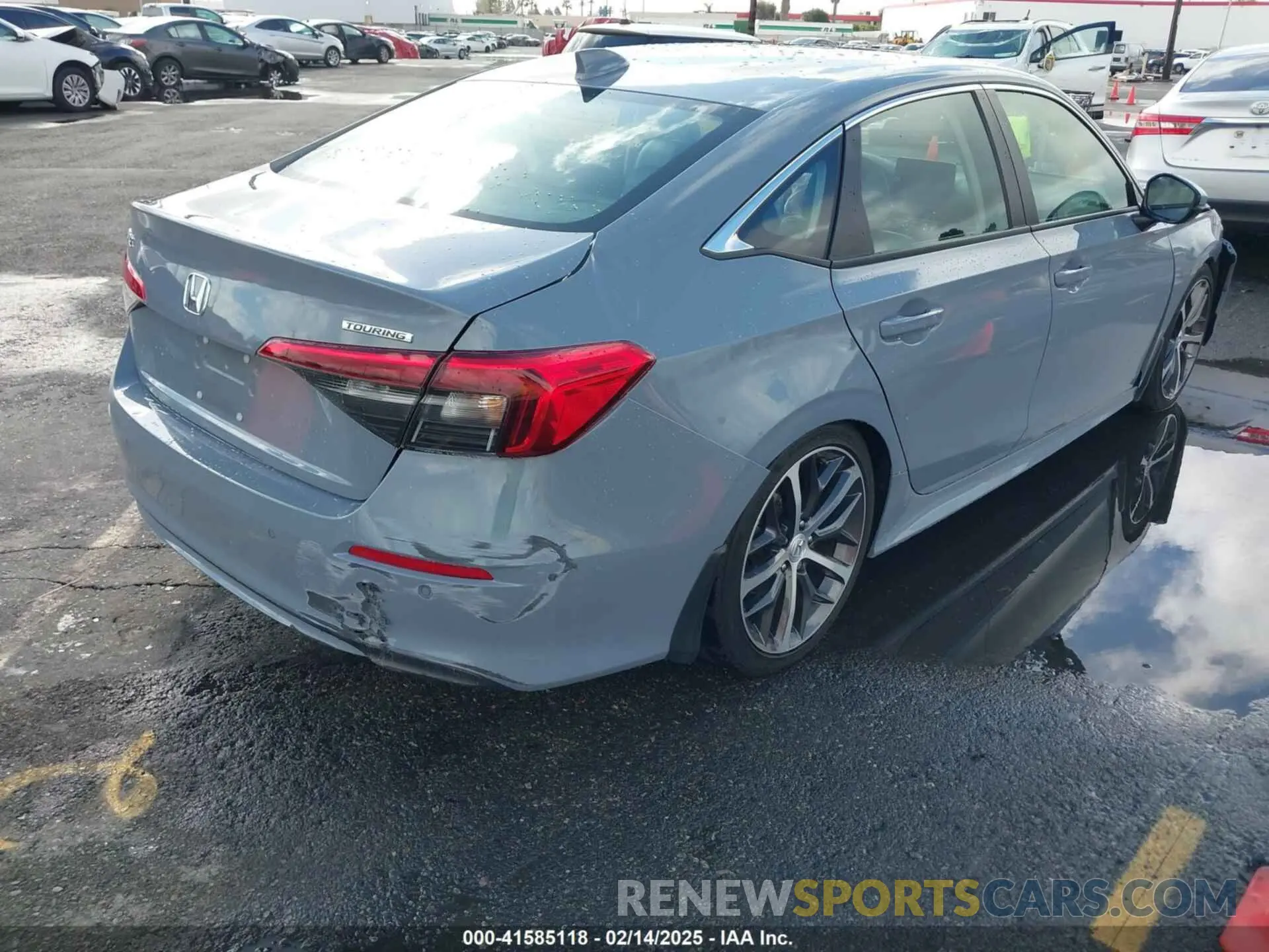 4 Photograph of a damaged car 2HGFE1F94PH300428 HONDA CIVIC 2023