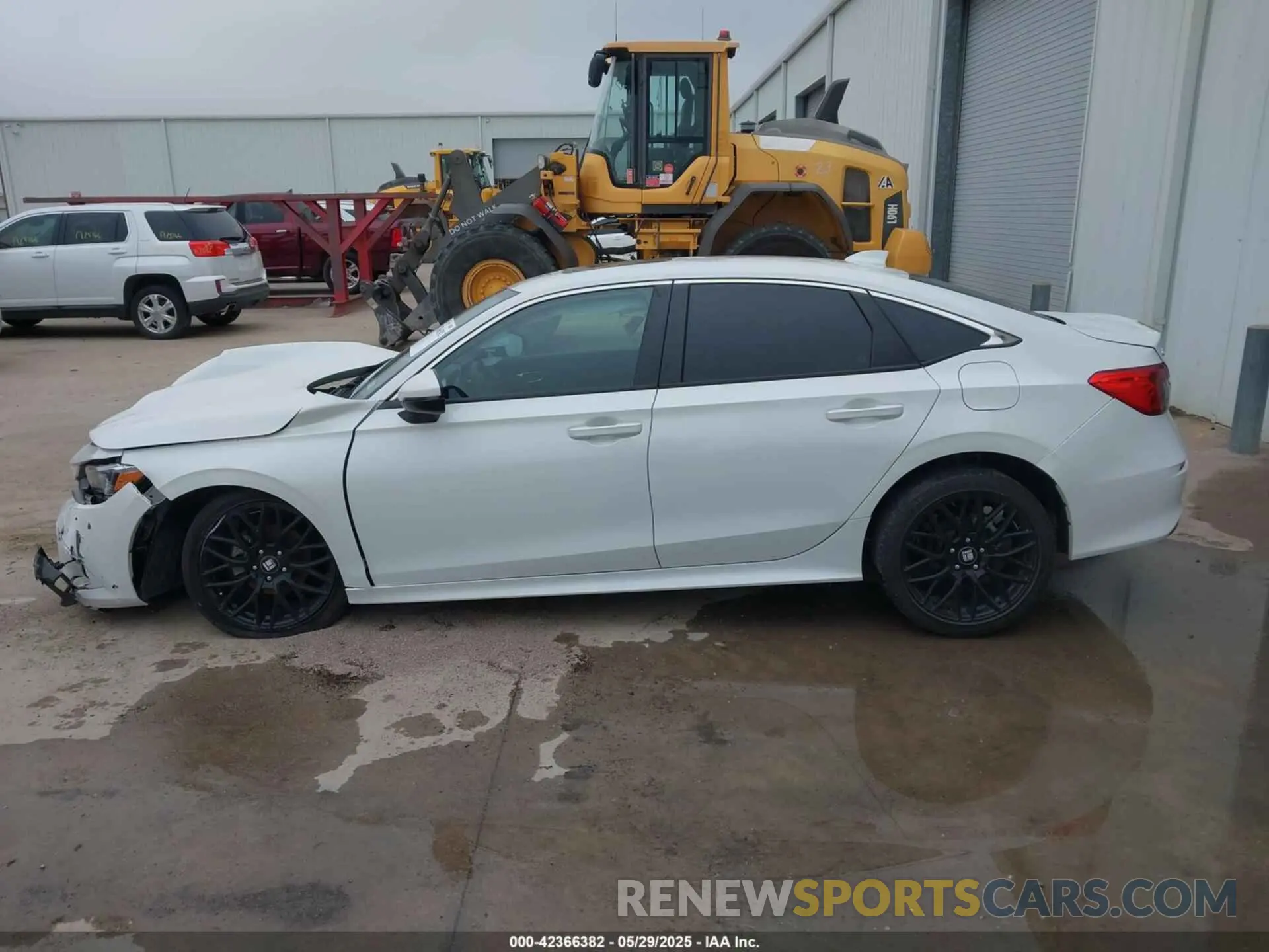 13 Photograph of a damaged car 2HGFE1F96PH308997 HONDA CIVIC 2023