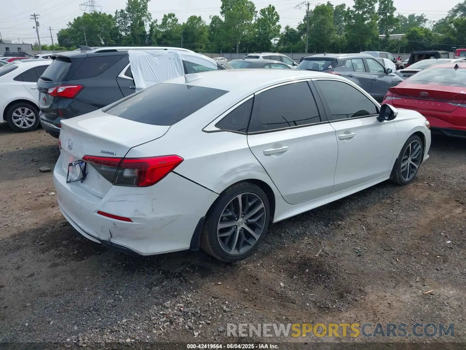 4 Photograph of a damaged car 2HGFE1F98PH300724 HONDA CIVIC 2023