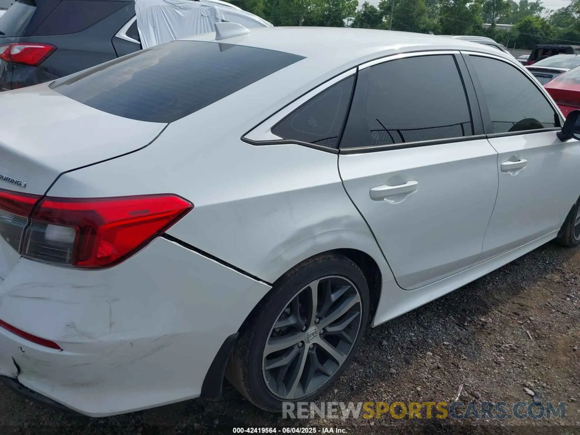 6 Photograph of a damaged car 2HGFE1F98PH300724 HONDA CIVIC 2023