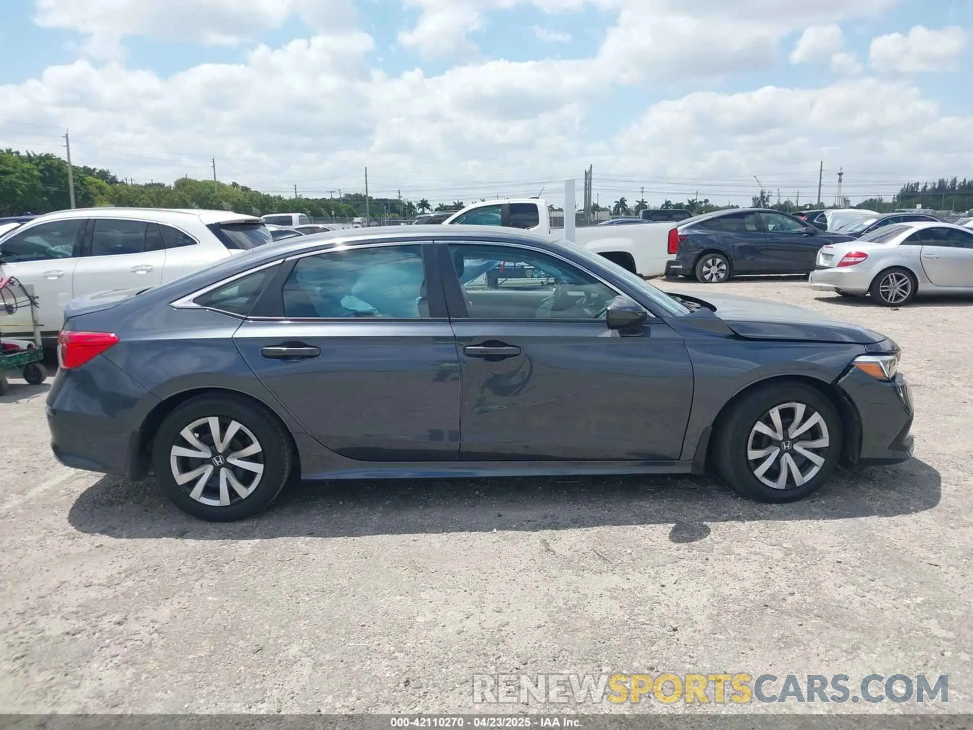 13 Photograph of a damaged car 2HGFE2F21PH539282 HONDA CIVIC 2023