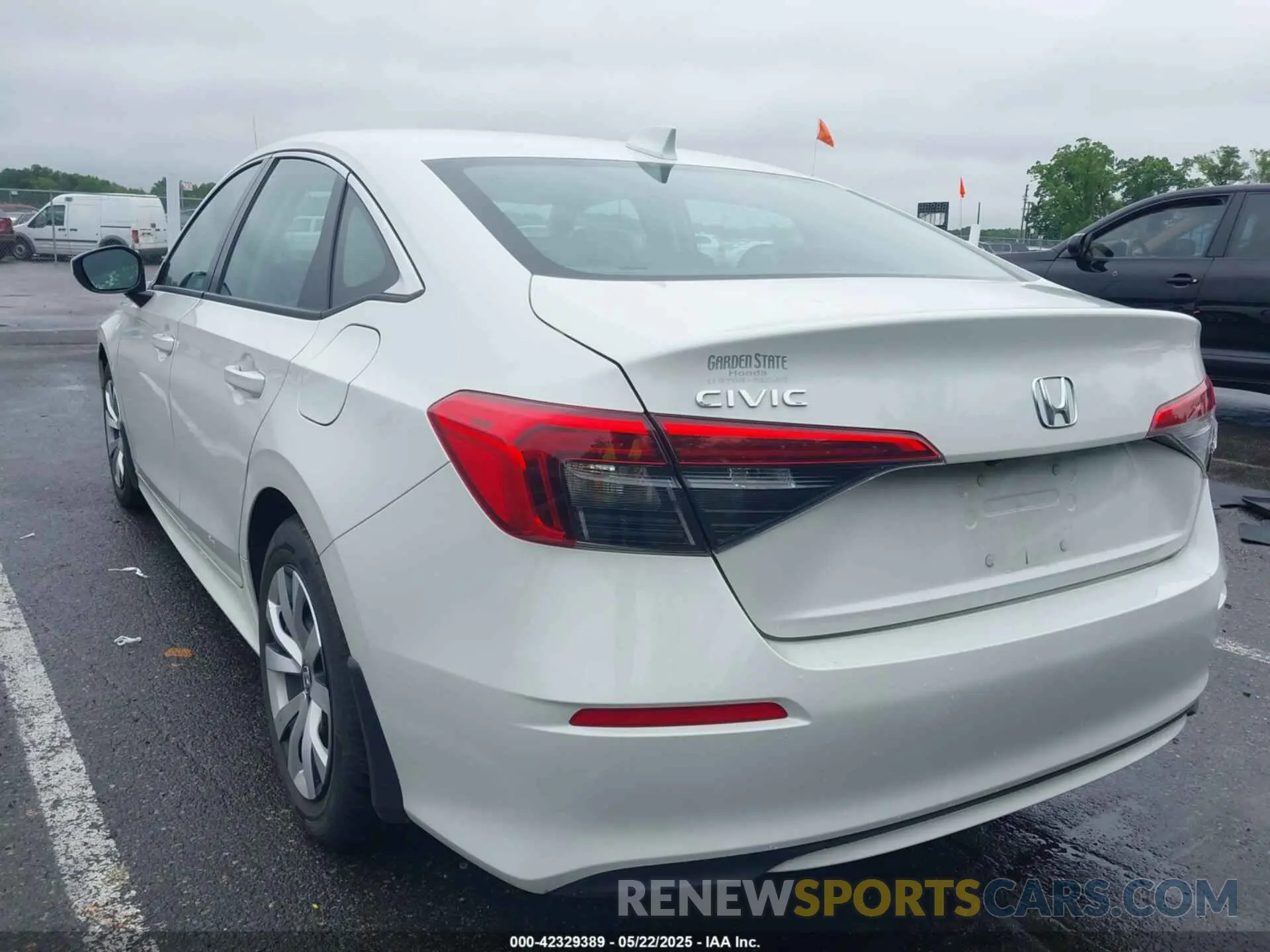 3 Photograph of a damaged car 2HGFE2F21PH565753 HONDA CIVIC 2023