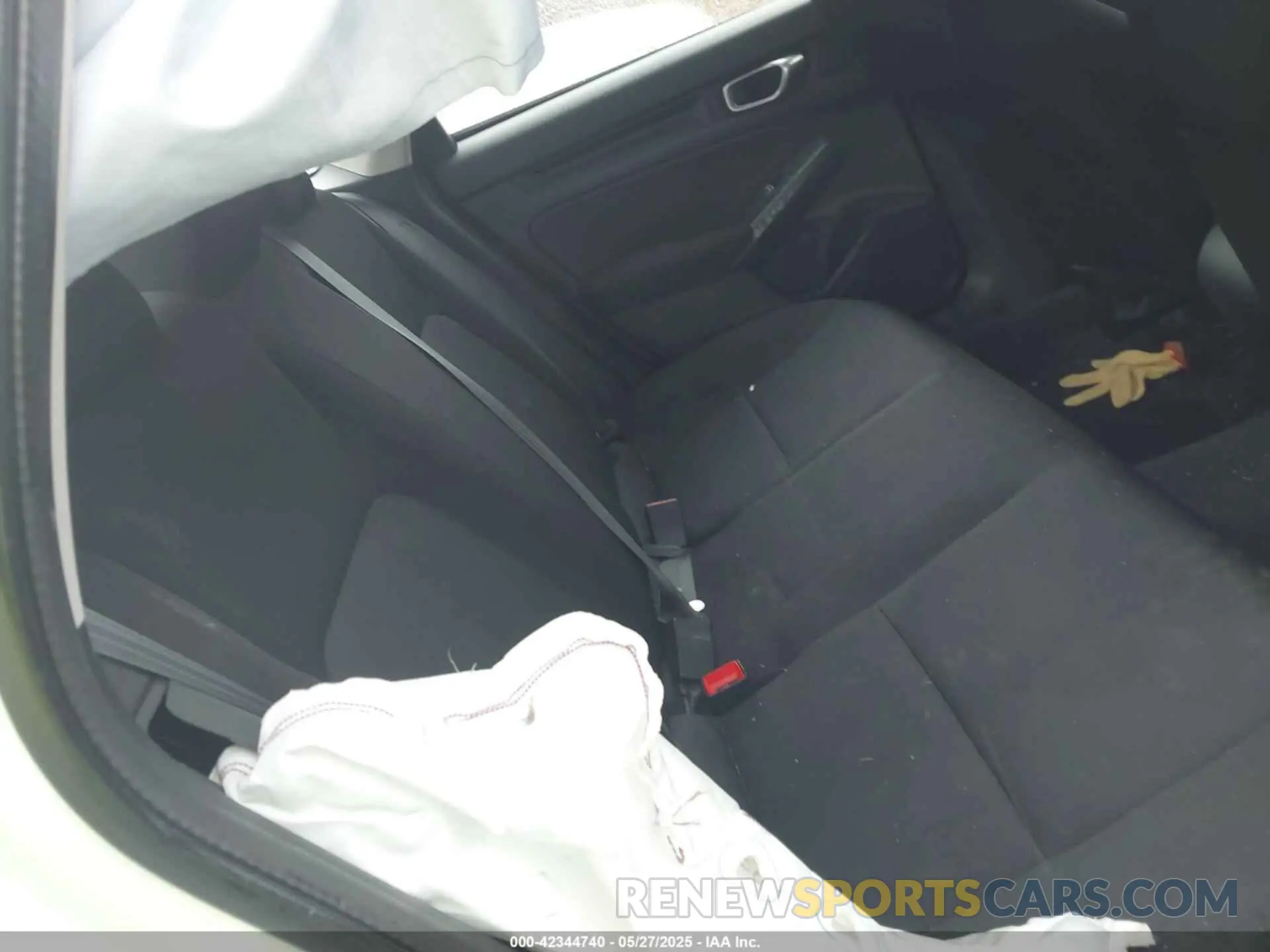 8 Photograph of a damaged car 2HGFE2F24PH569215 HONDA CIVIC 2023