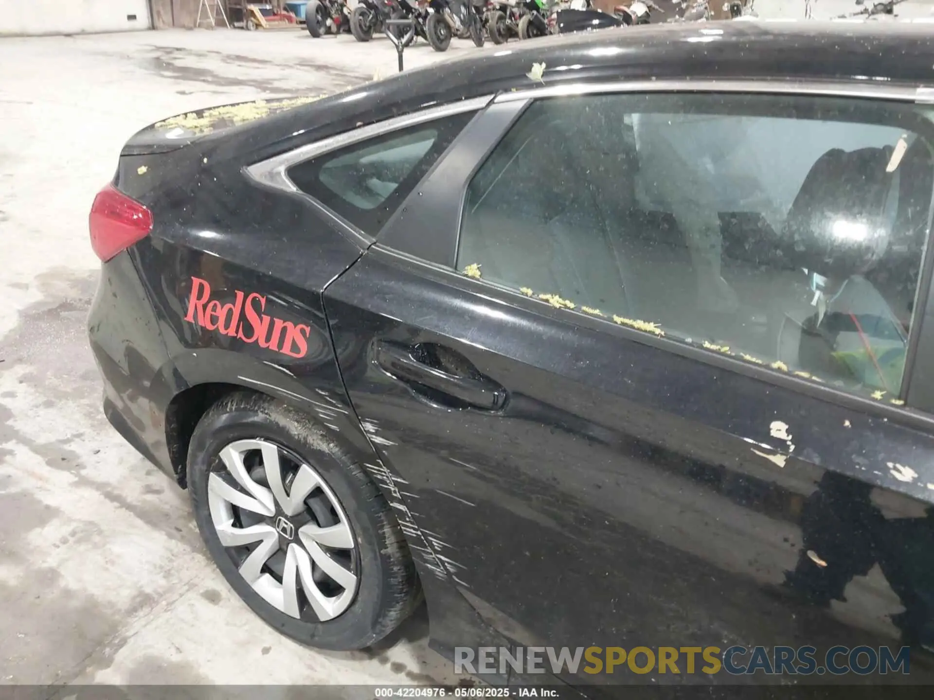 17 Photograph of a damaged car 2HGFE2F25PH530598 HONDA CIVIC 2023