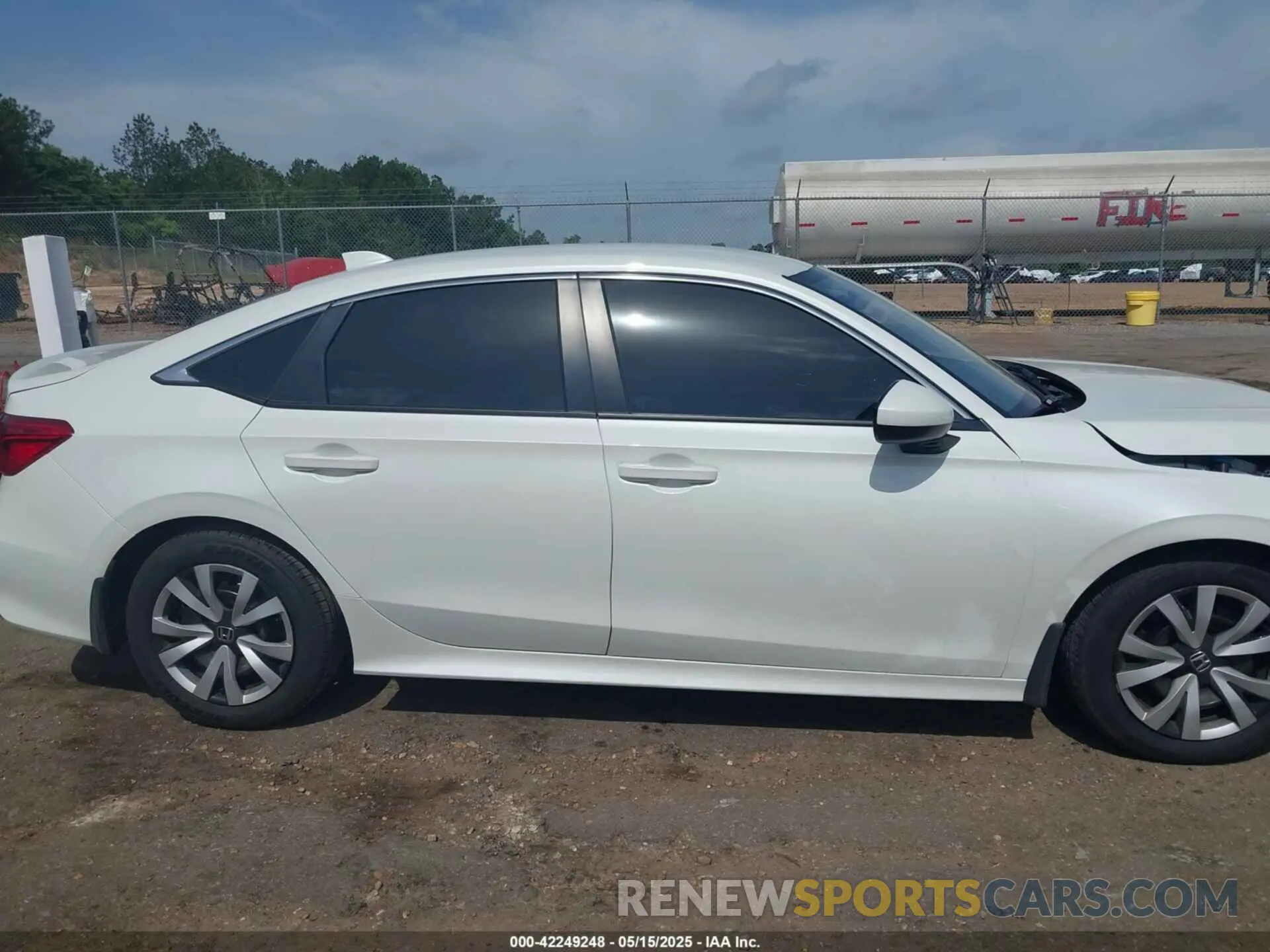 13 Photograph of a damaged car 2HGFE2F28PH539473 HONDA CIVIC 2023