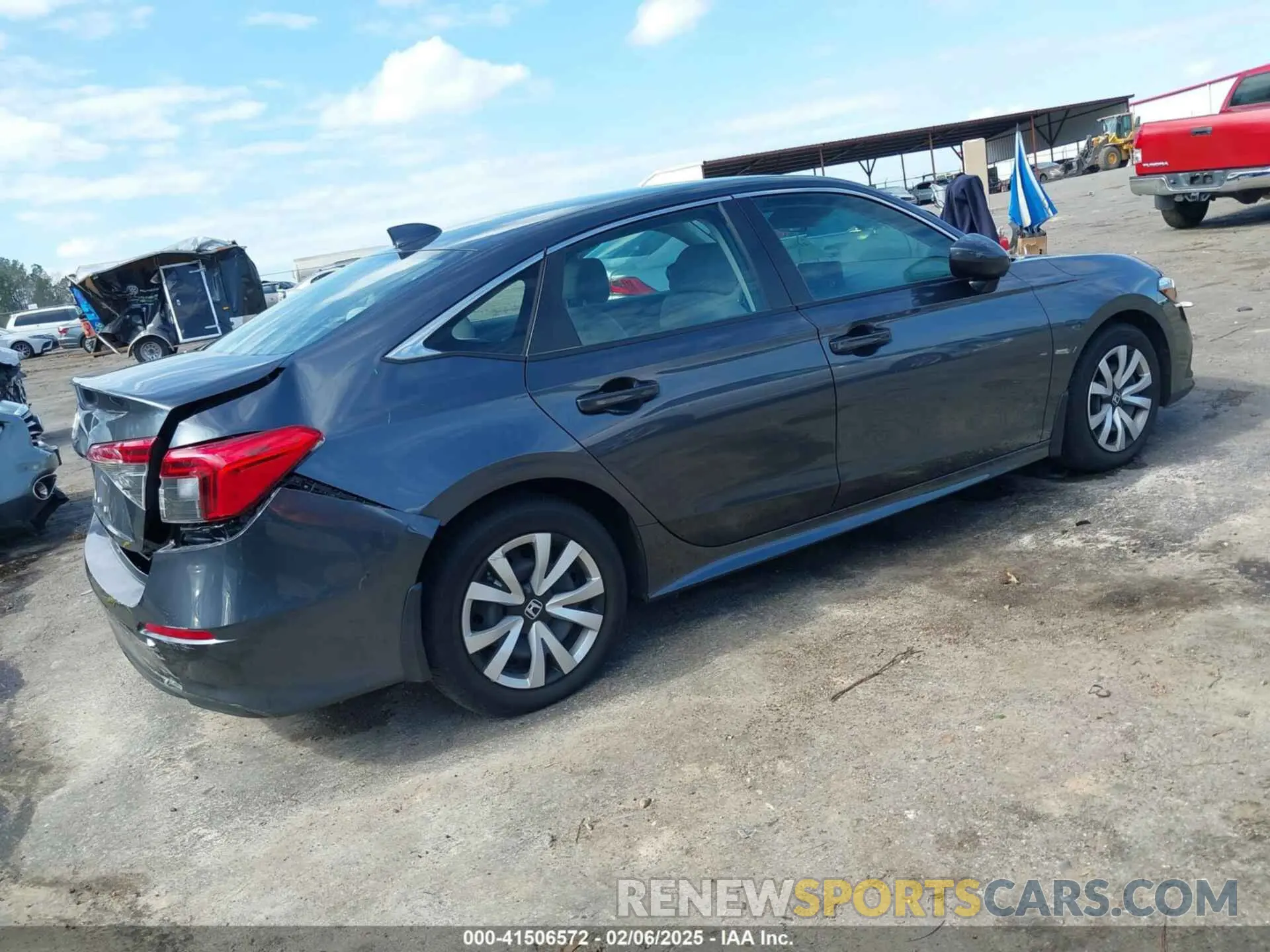 4 Photograph of a damaged car 2HGFE2F29PH559554 HONDA CIVIC 2023