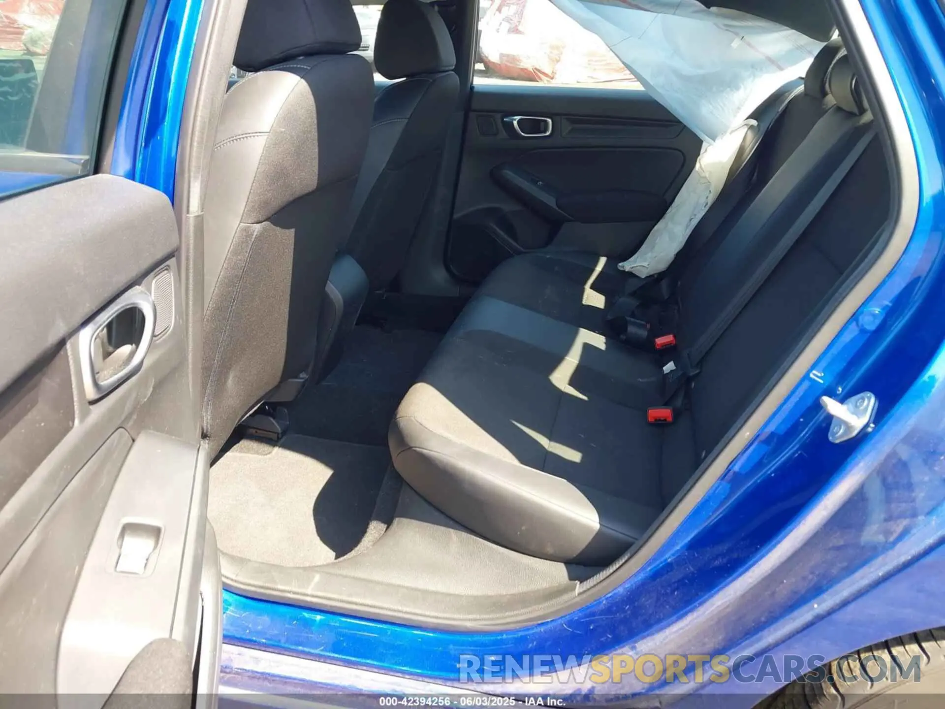 8 Photograph of a damaged car 2HGFE2F50PH565379 HONDA CIVIC 2023