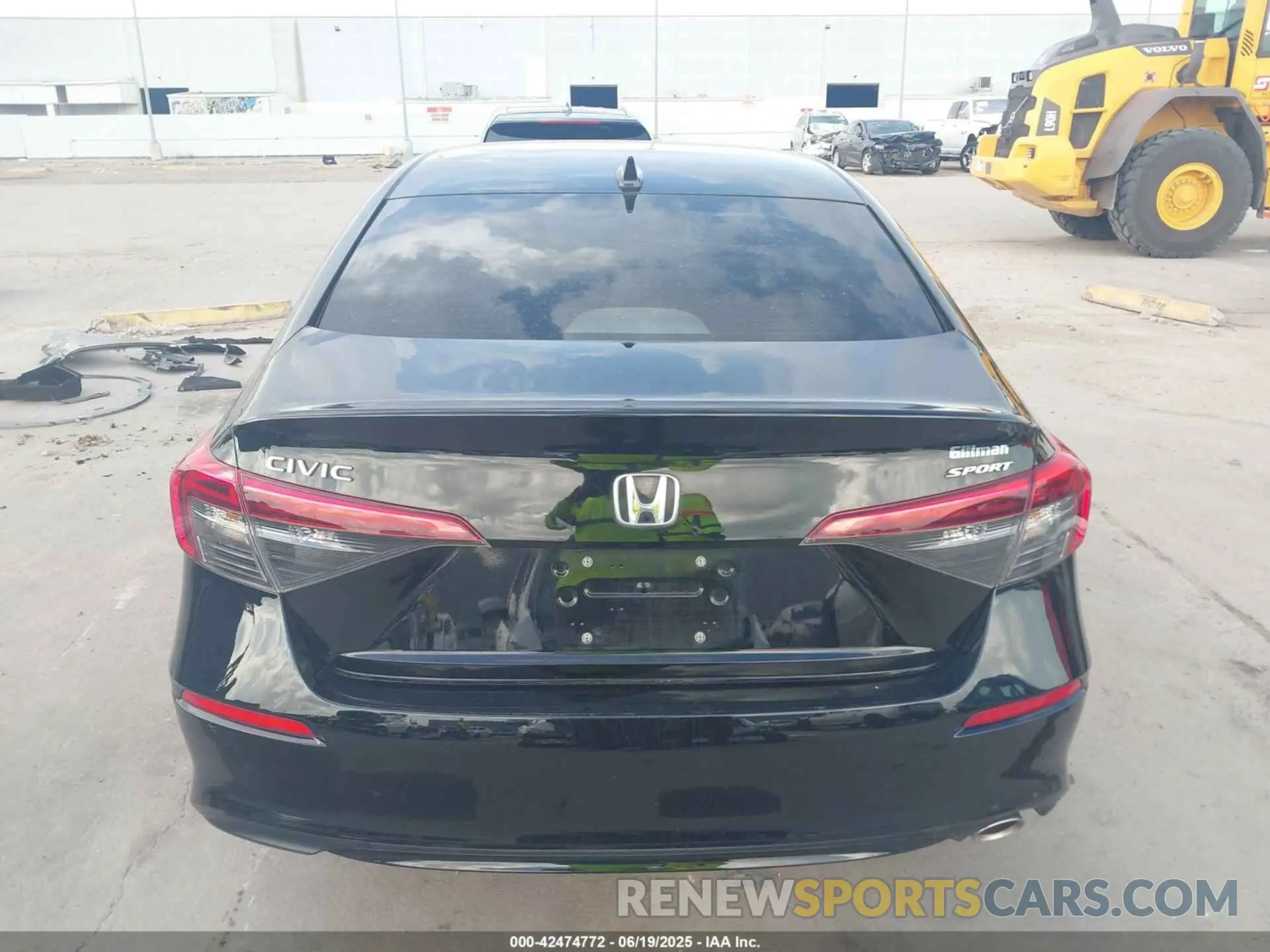 17 Photograph of a damaged car 2HGFE2F50PH570419 HONDA CIVIC 2023