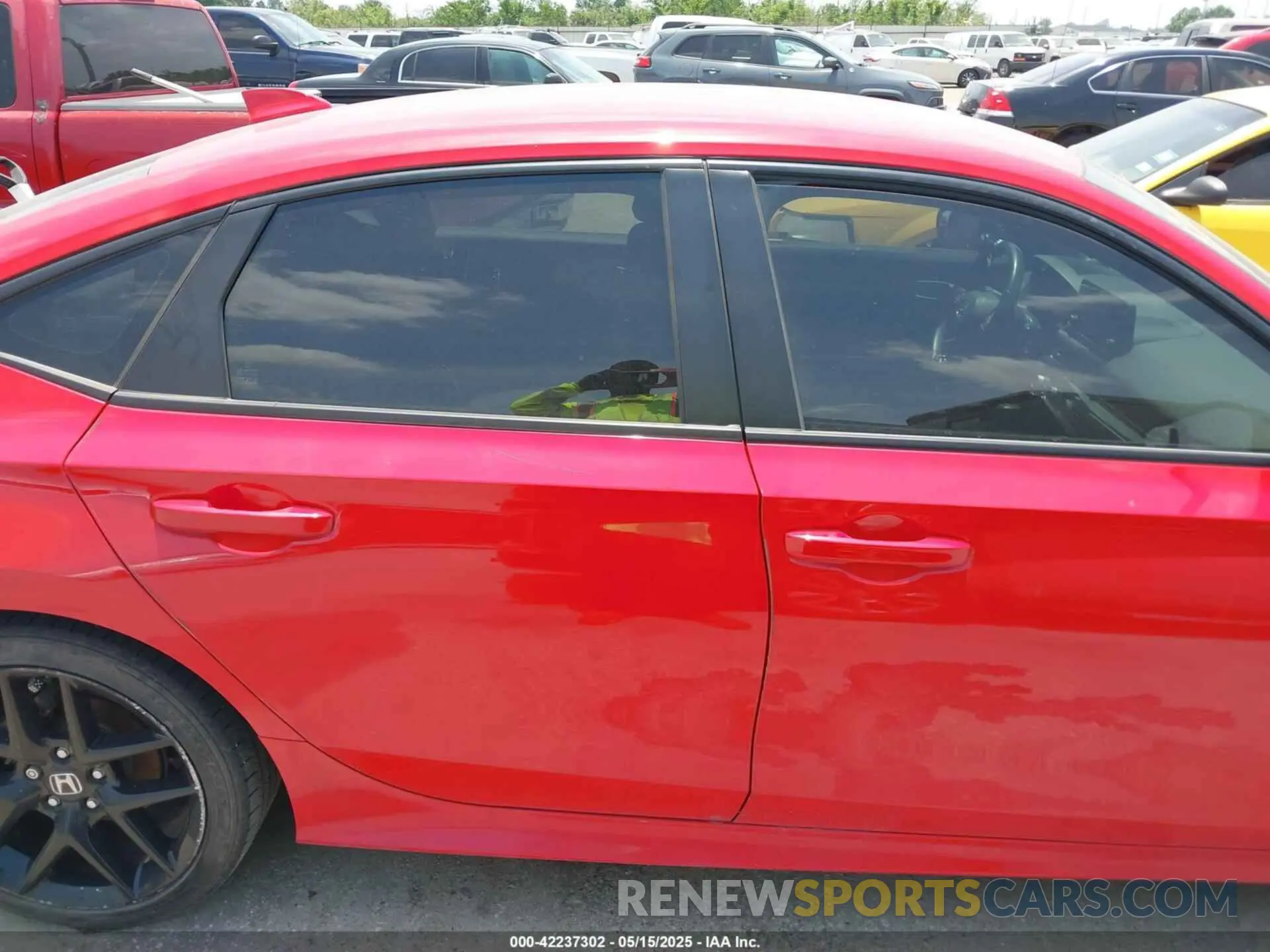 12 Photograph of a damaged car 2HGFE2F51PH506602 HONDA CIVIC 2023