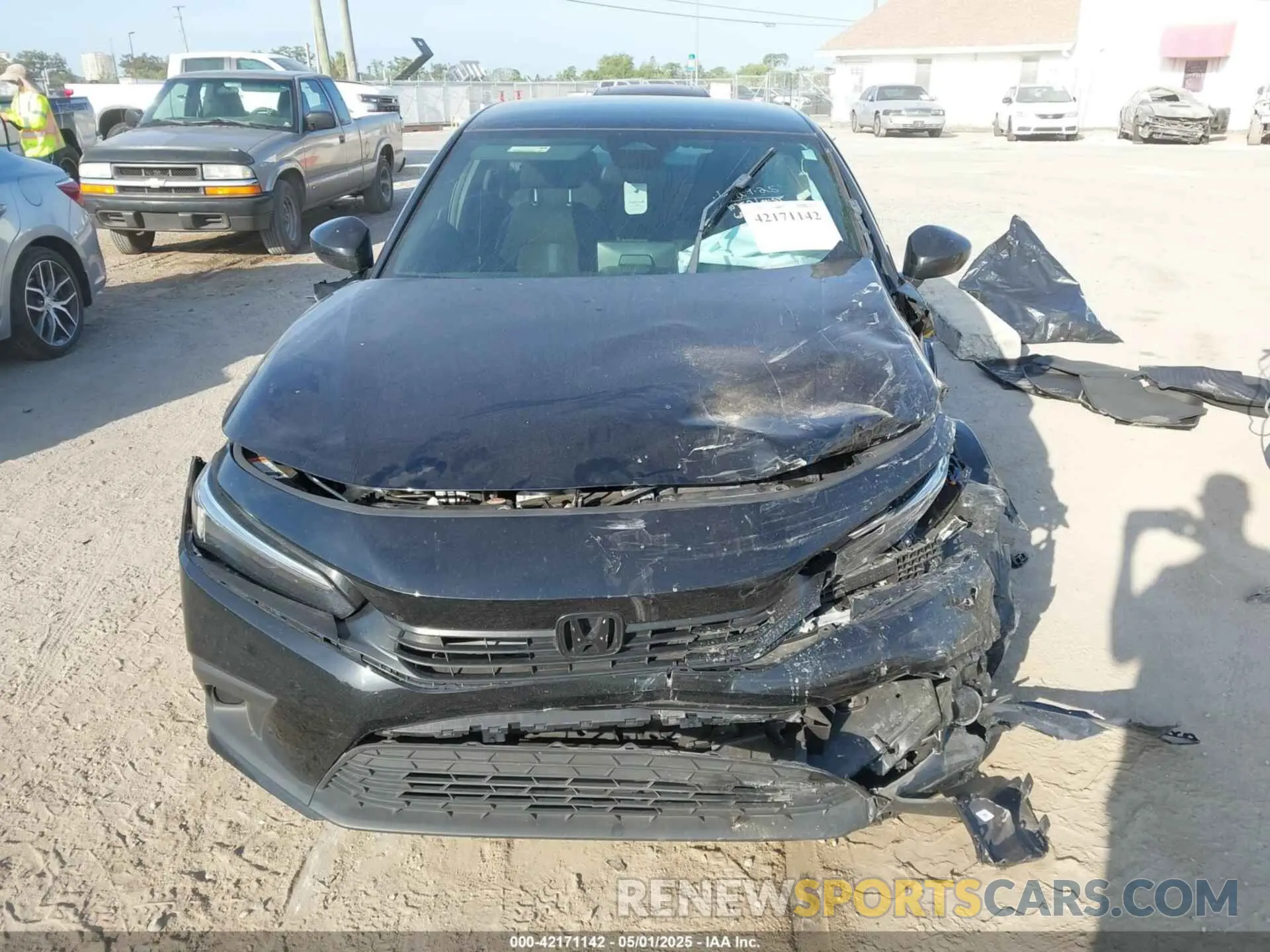 6 Photograph of a damaged car 2HGFE2F51PH516045 HONDA CIVIC 2023