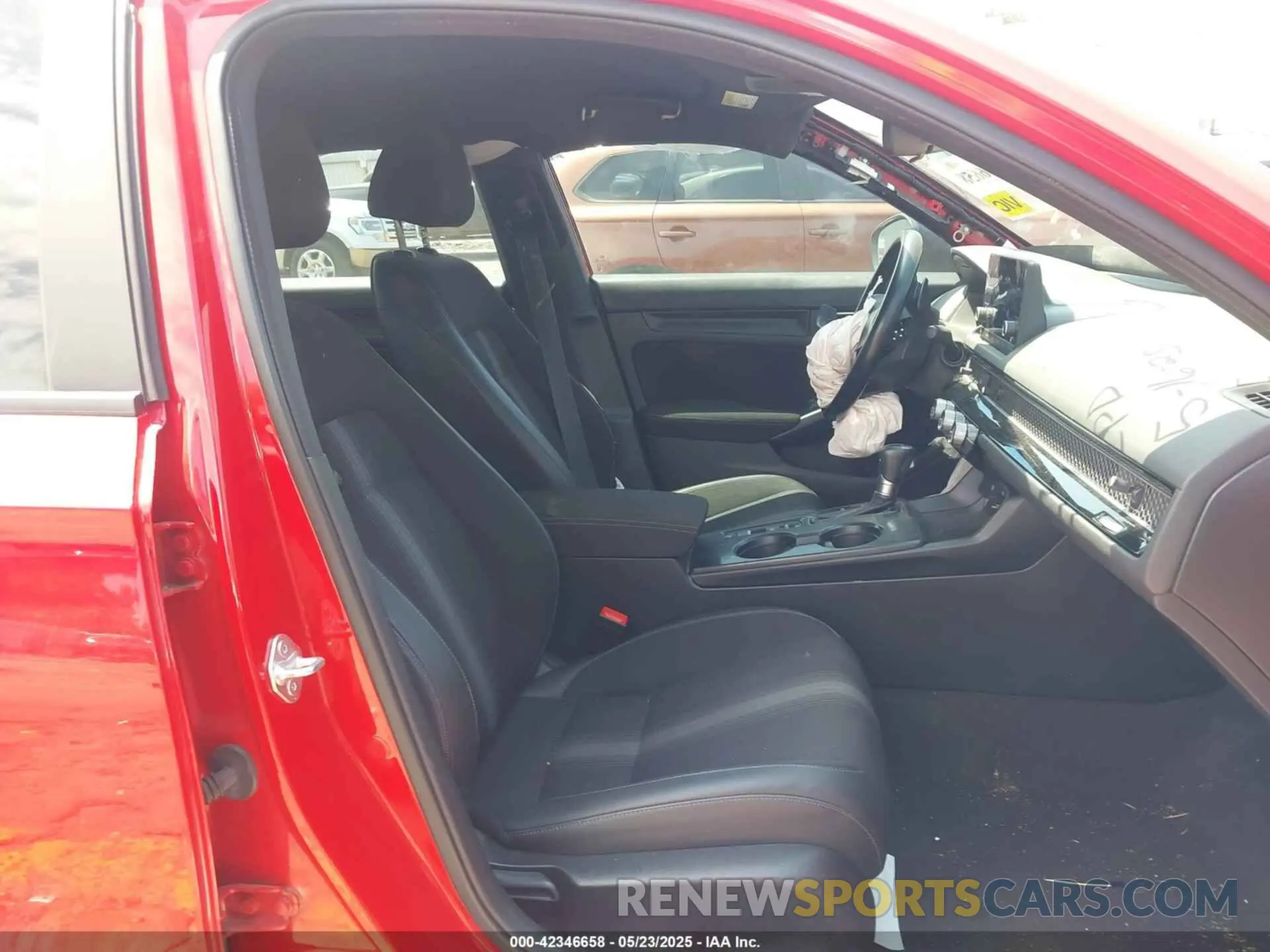 5 Photograph of a damaged car 2HGFE2F51PH522413 HONDA CIVIC 2023