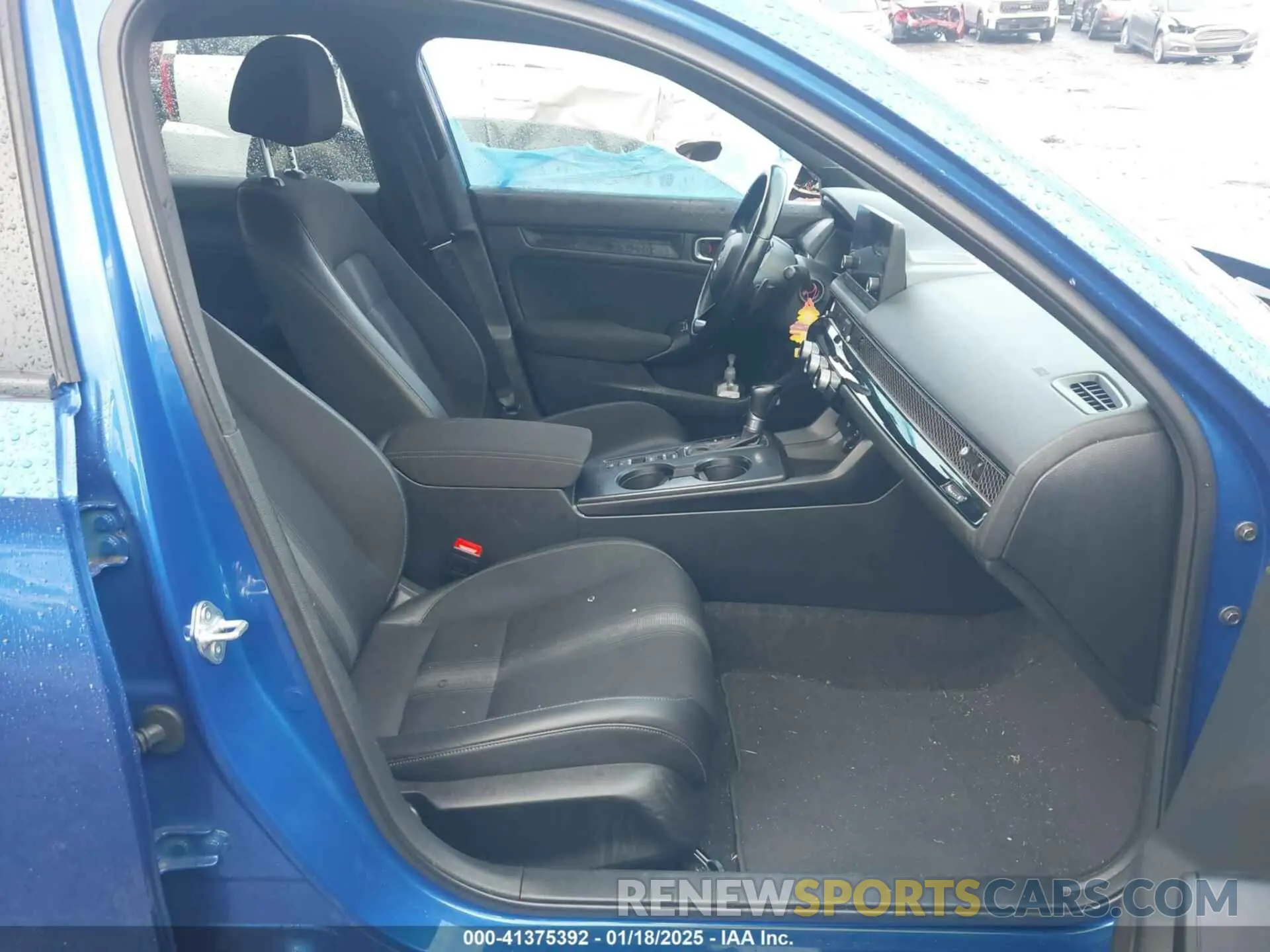 5 Photograph of a damaged car 2HGFE2F51PH525165 HONDA CIVIC 2023