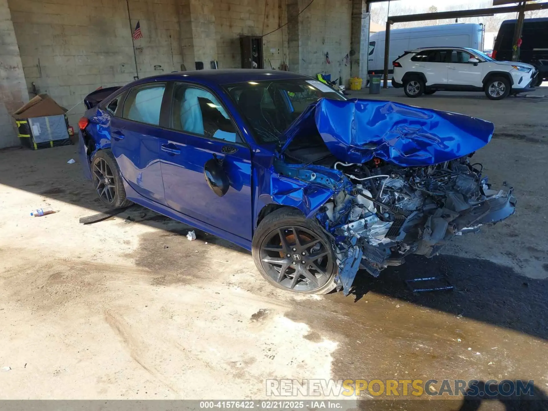1 Photograph of a damaged car 2HGFE2F51PH536084 HONDA CIVIC 2023