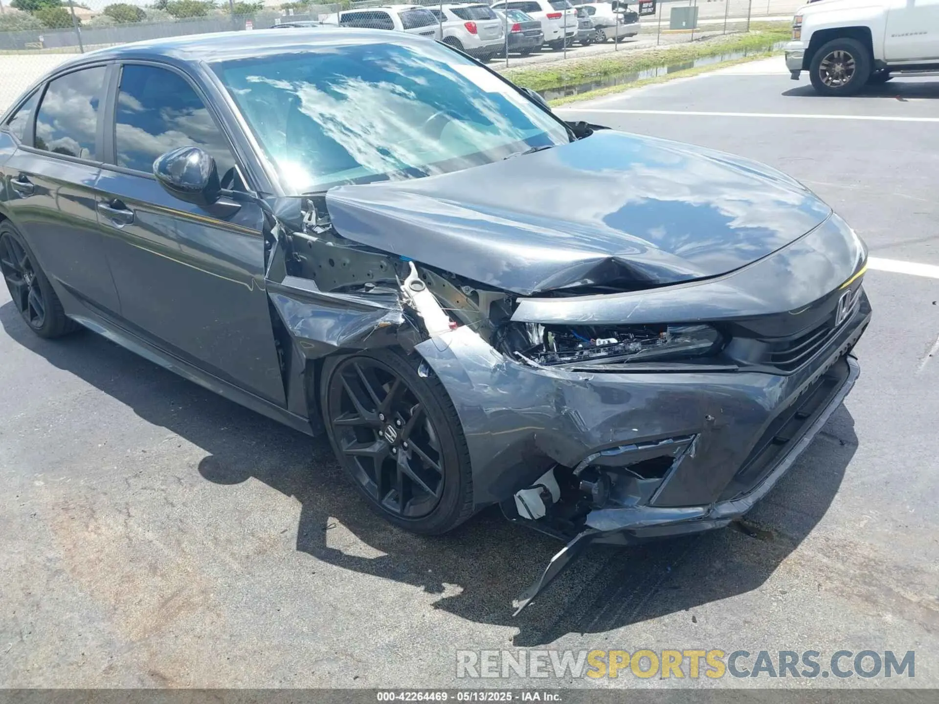 6 Photograph of a damaged car 2HGFE2F51PH561518 HONDA CIVIC 2023