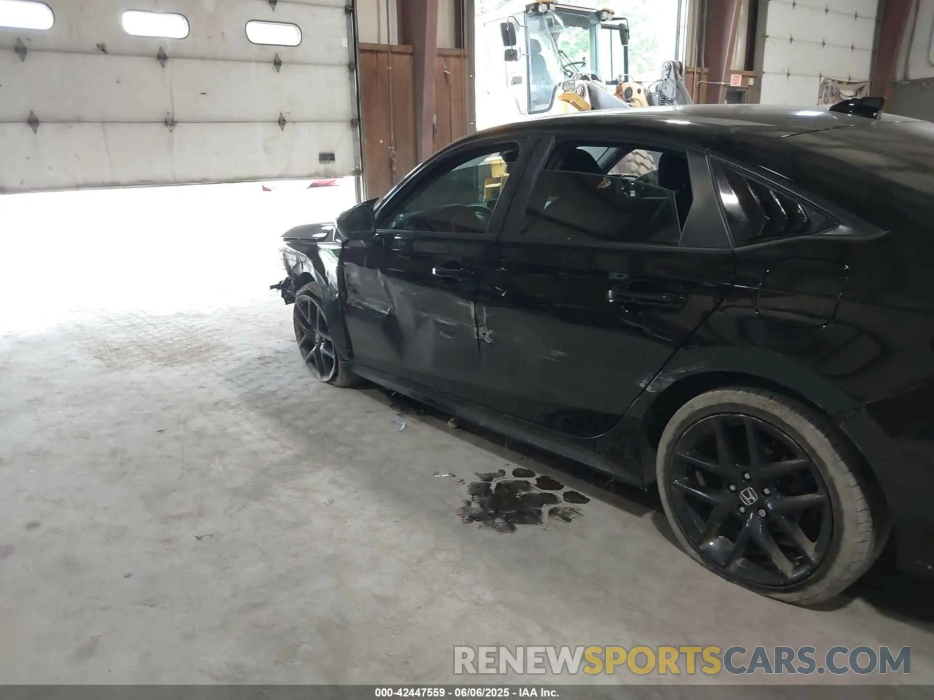 17 Photograph of a damaged car 2HGFE2F52PH505538 HONDA CIVIC 2023