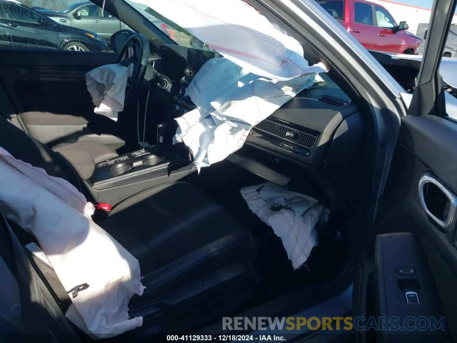 5 Photograph of a damaged car 2HGFE2F52PH547613 HONDA CIVIC 2023
