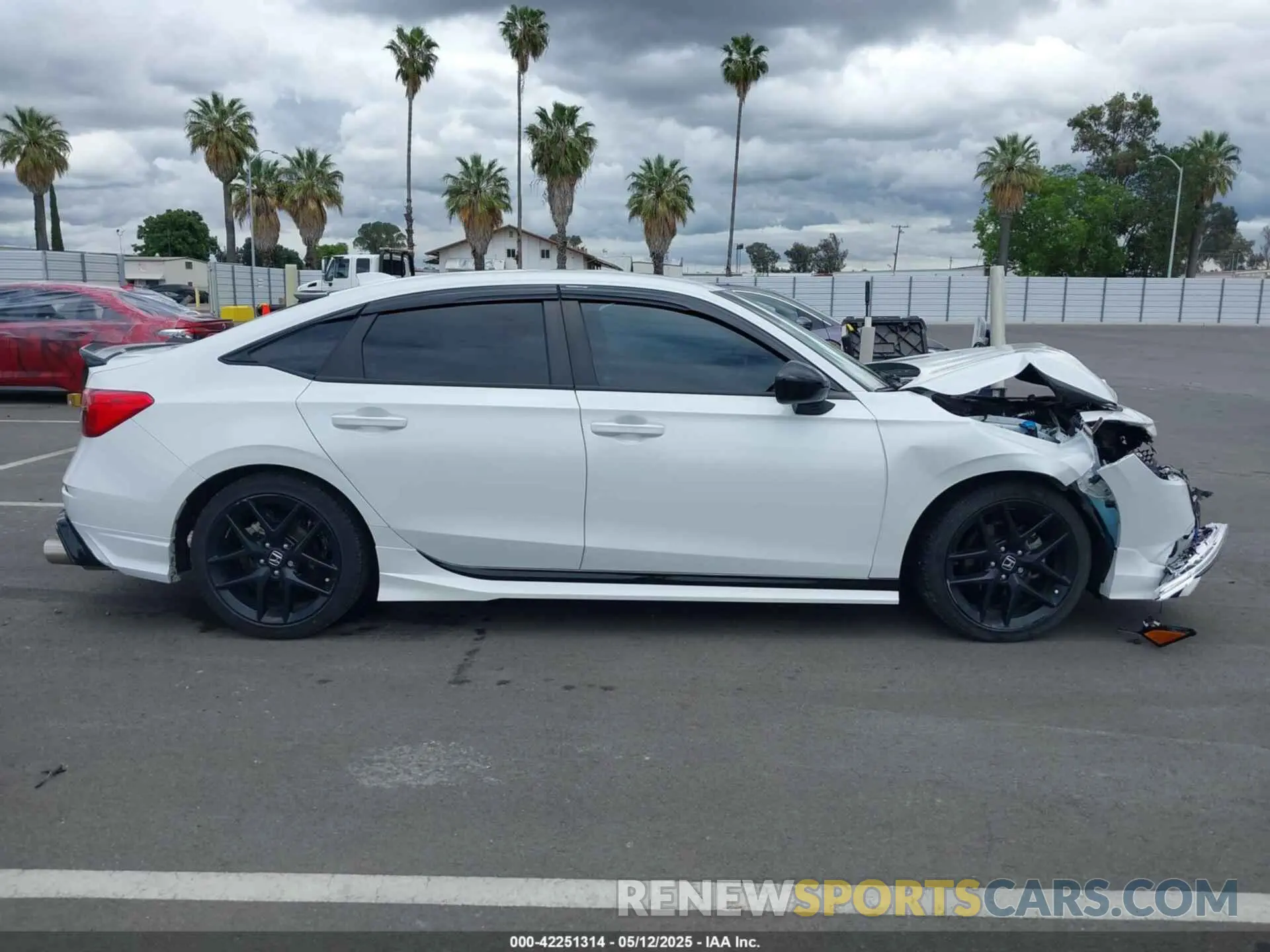 13 Photograph of a damaged car 2HGFE2F52PH551175 HONDA CIVIC 2023