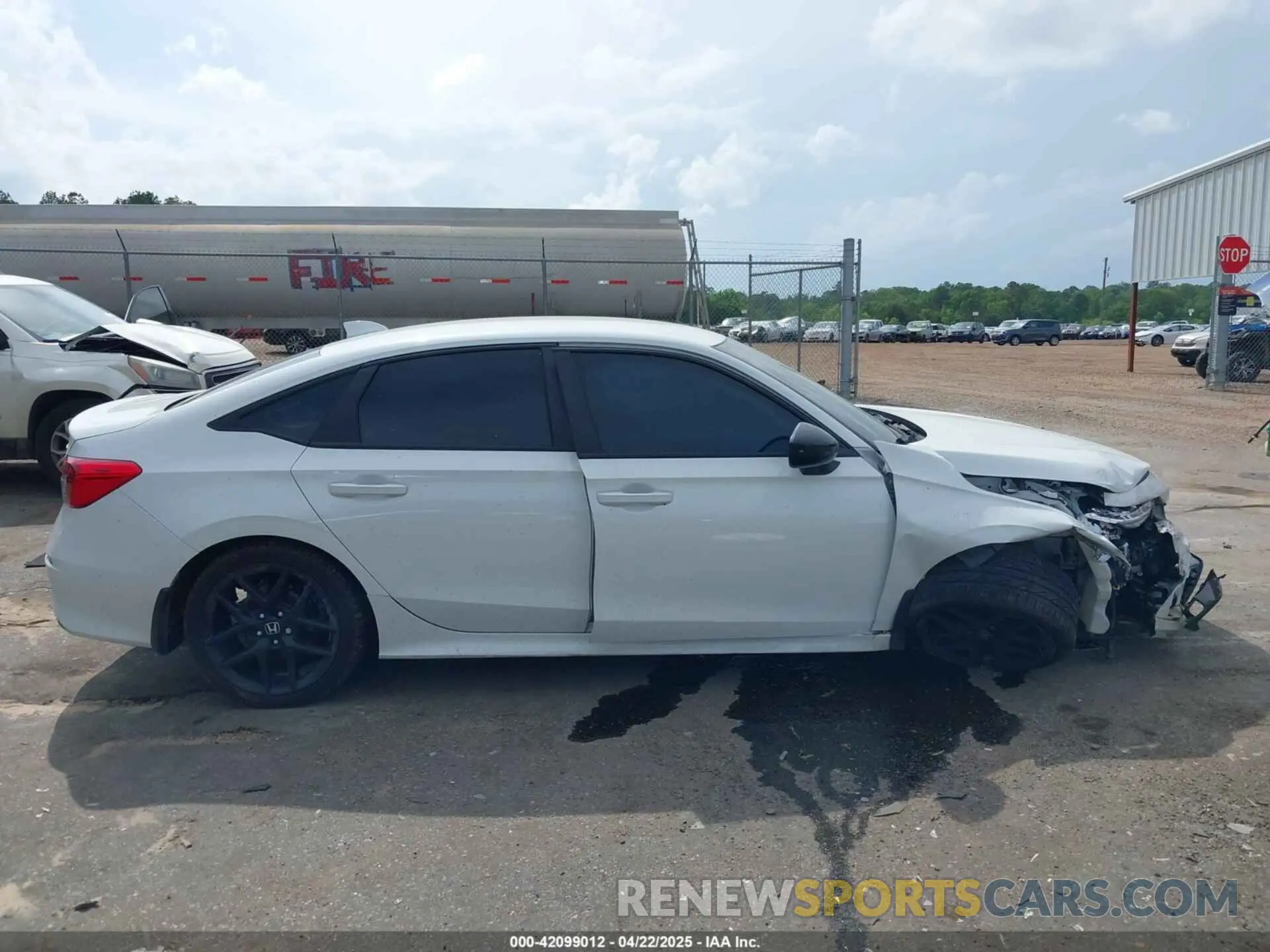 13 Photograph of a damaged car 2HGFE2F52PH551676 HONDA CIVIC 2023
